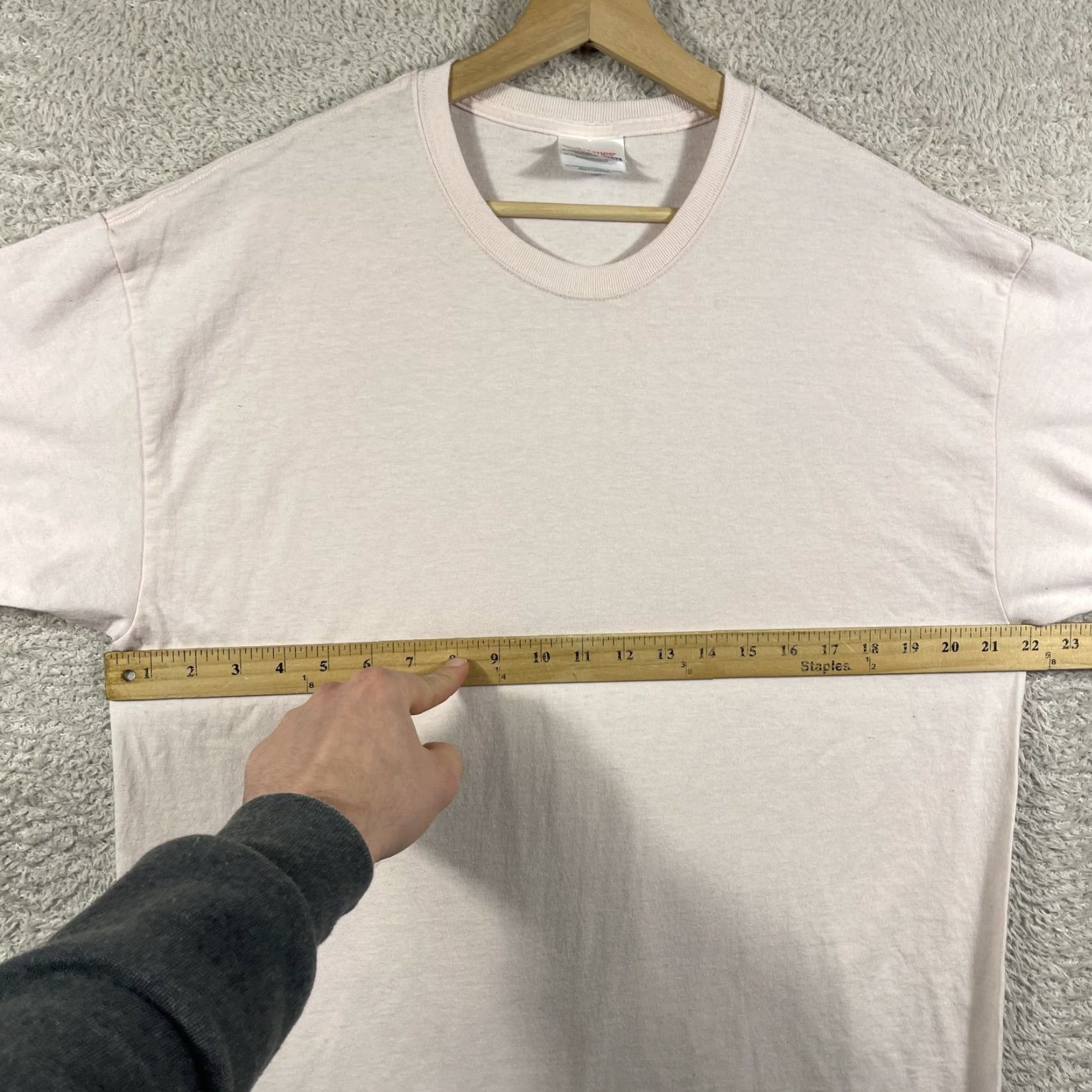Hanes VINTAGE Hanes T-Shirt Adult Large Pink Heavyweight 50/50 90s Classic Mens Shirt Size US L / EU 52-54 / 3 - 5 Thumbnail