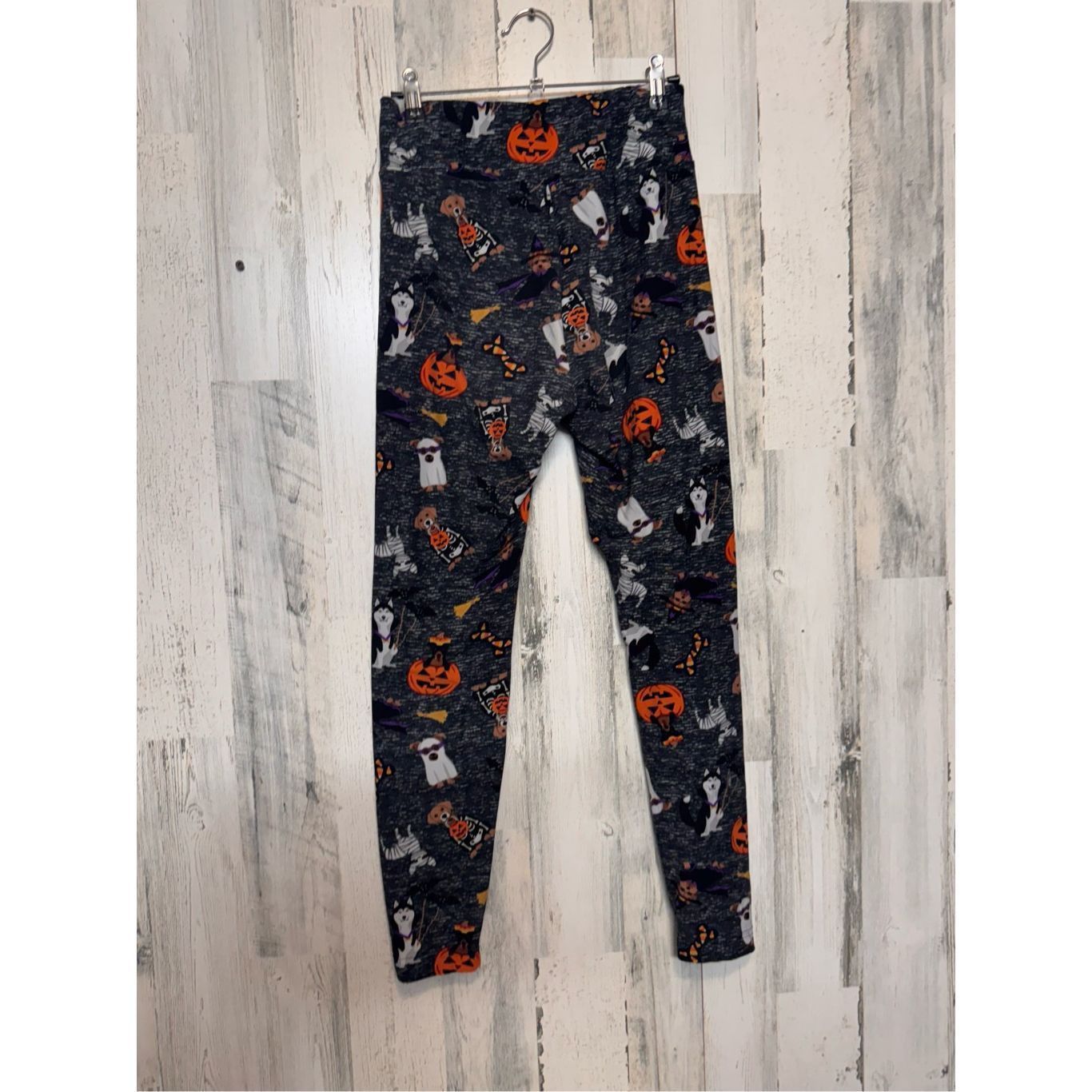 Other No Boundaries Young Ladies Halloween Dog Print Leggings Size Size 30" / US 8 / IT 44 - 9 Thumbnail
