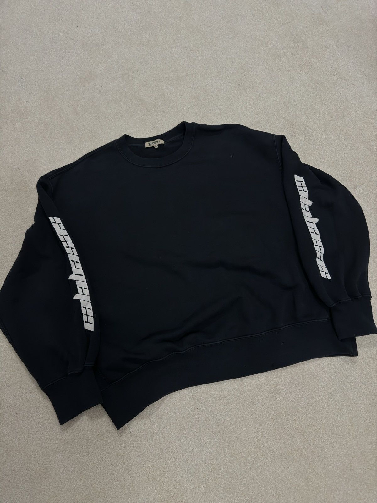 Calabasas crewneck season 4 sales