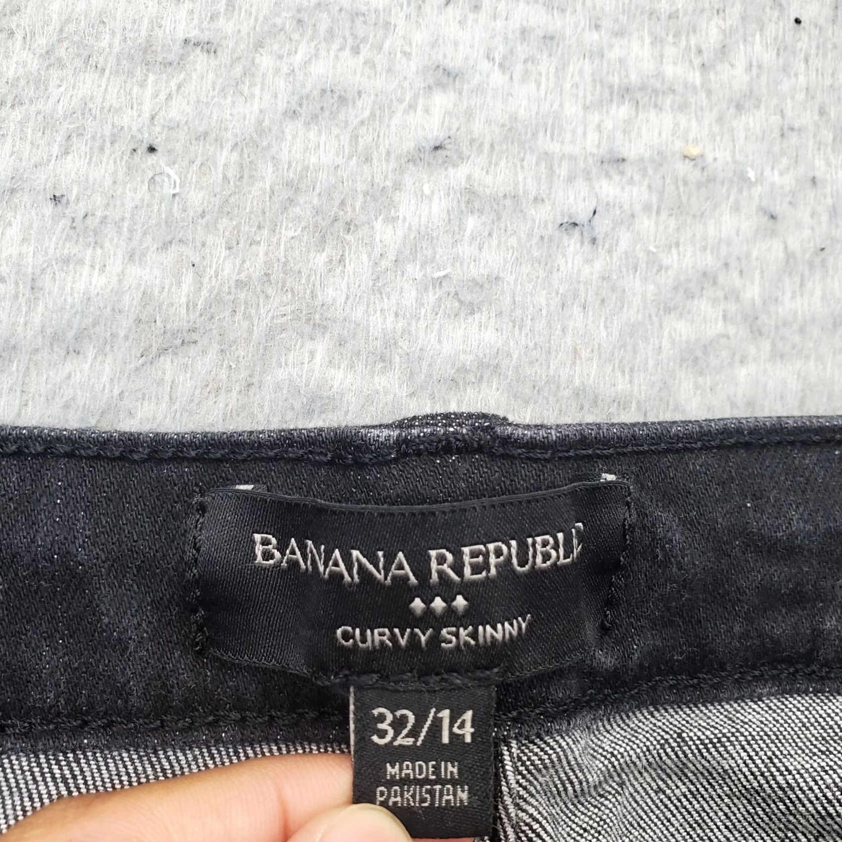 Banana Republic Banana Republic Women Size 32 Jeans Black Denim Skinny Curvy 5-Pocket Denim Stretch Inseam 28.25" Regular Fit Size 24" / US 00 / IT 34 - 7 Thumbnail
