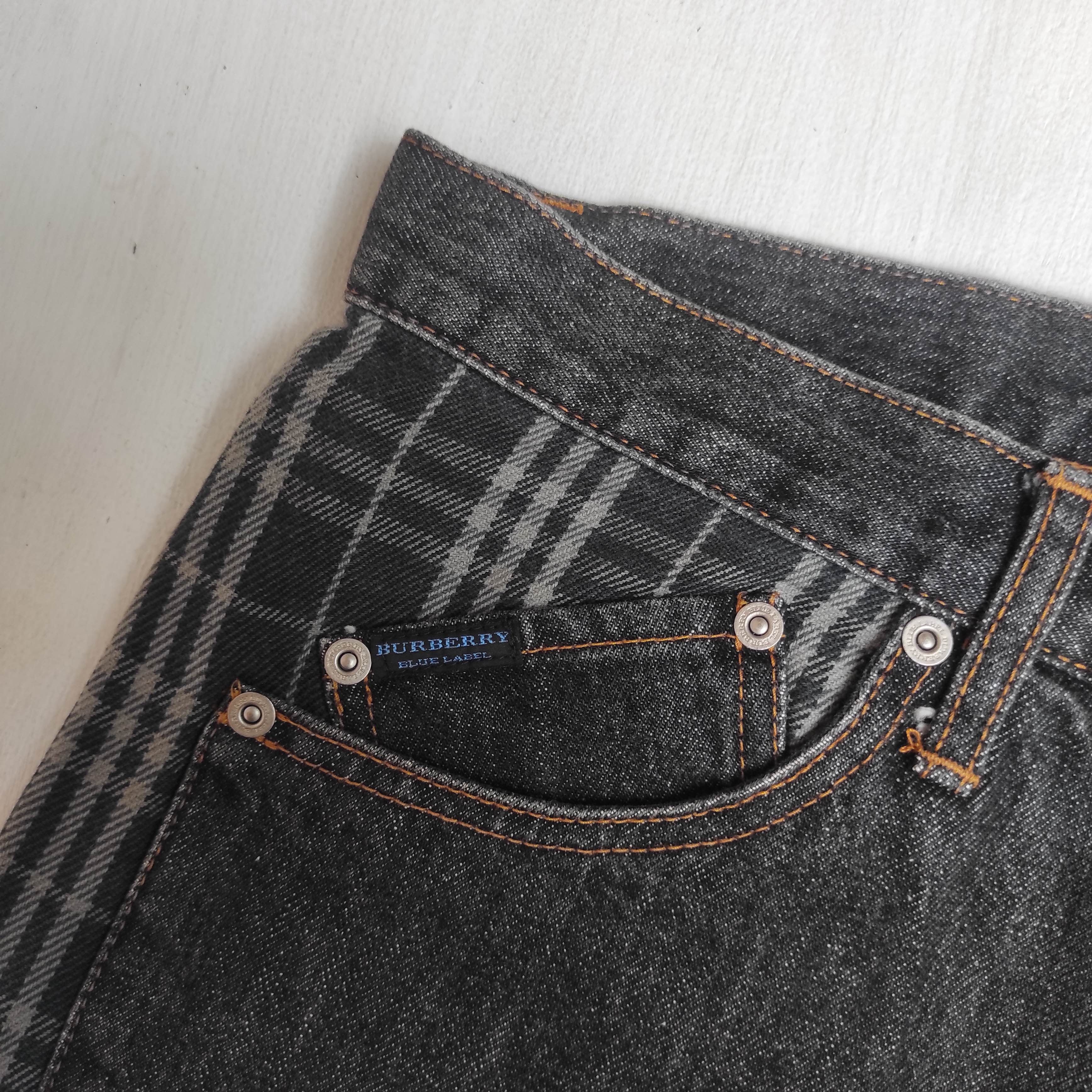 Burberry Vintage Burberry London Blue Label Nova Check Jeans Size US 30 / EU 46 - 6 Thumbnail
