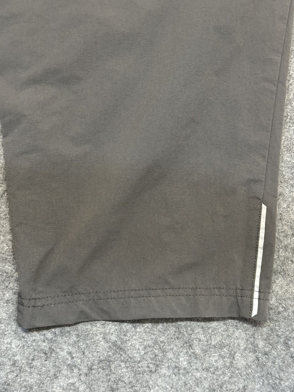 Puma PUMA dark grey track pants with a 3/4 length. Size US 30 / EU 46 - 9 Thumbnail