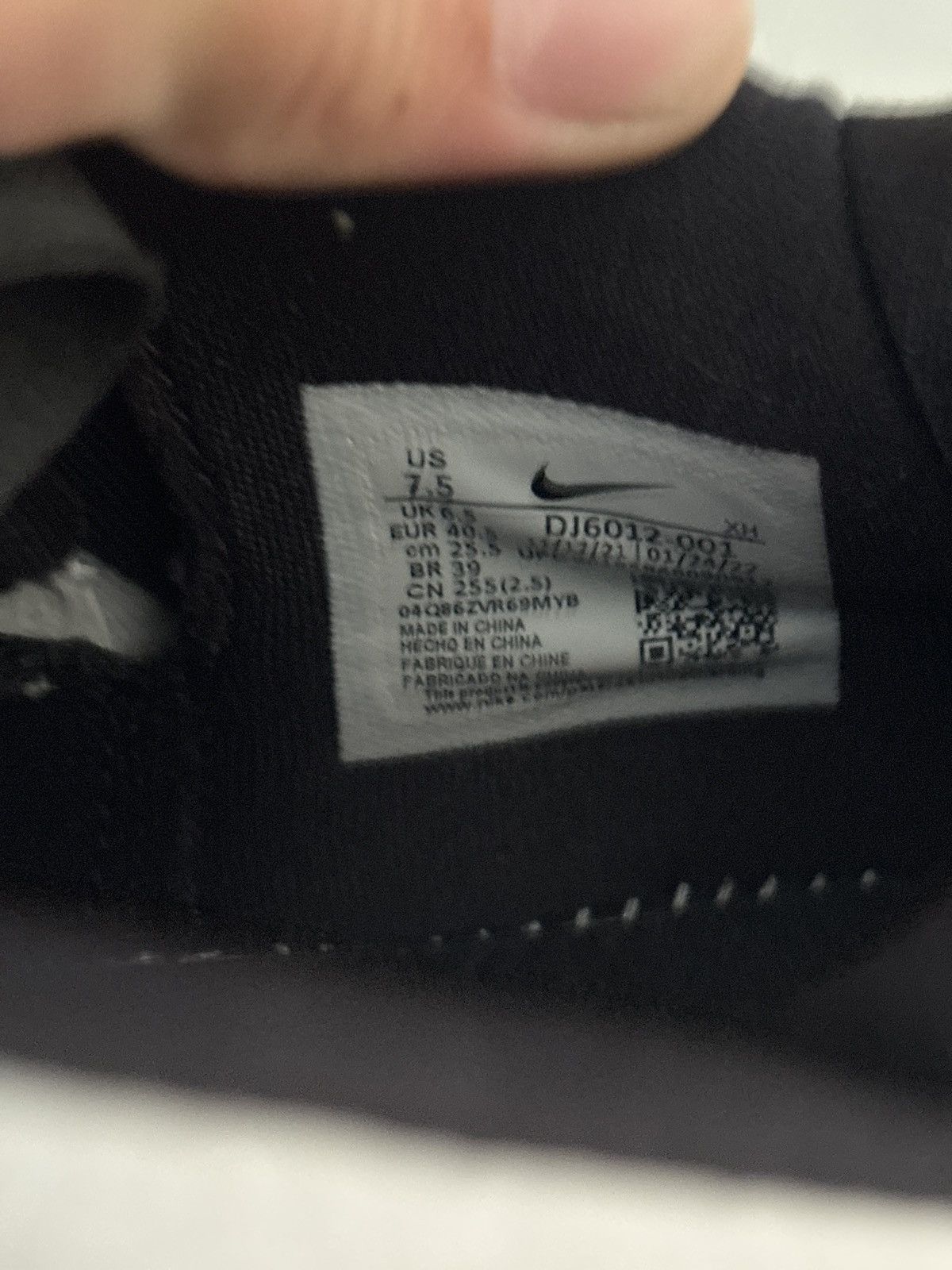 Nike Kyrie Low 5 Dominoes 7.5 Used No Box Size US 7.5 / EU 40-41 - 7 Thumbnail