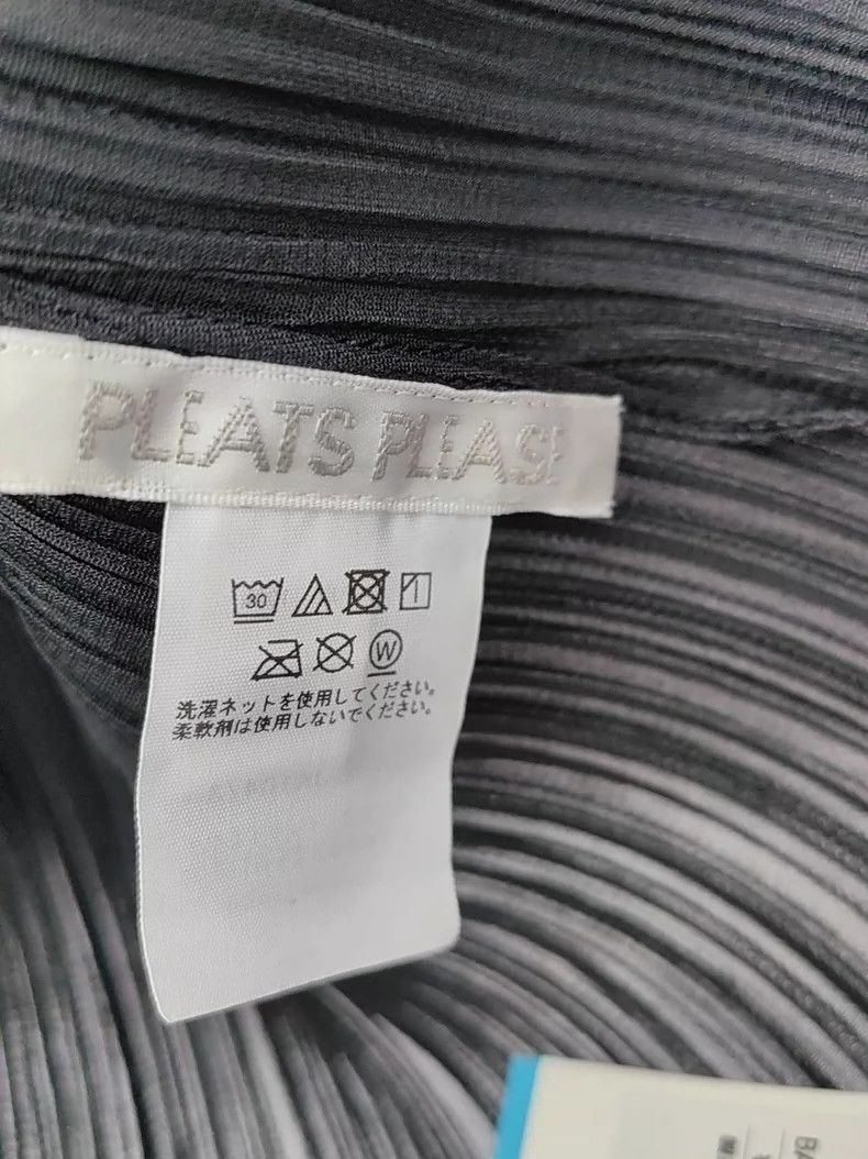 Issey Miyake Issey Miyake size:3 Black pleated long-sleeved shirt Size M / US 6-8 / IT 42-44 - 7 Thumbnail