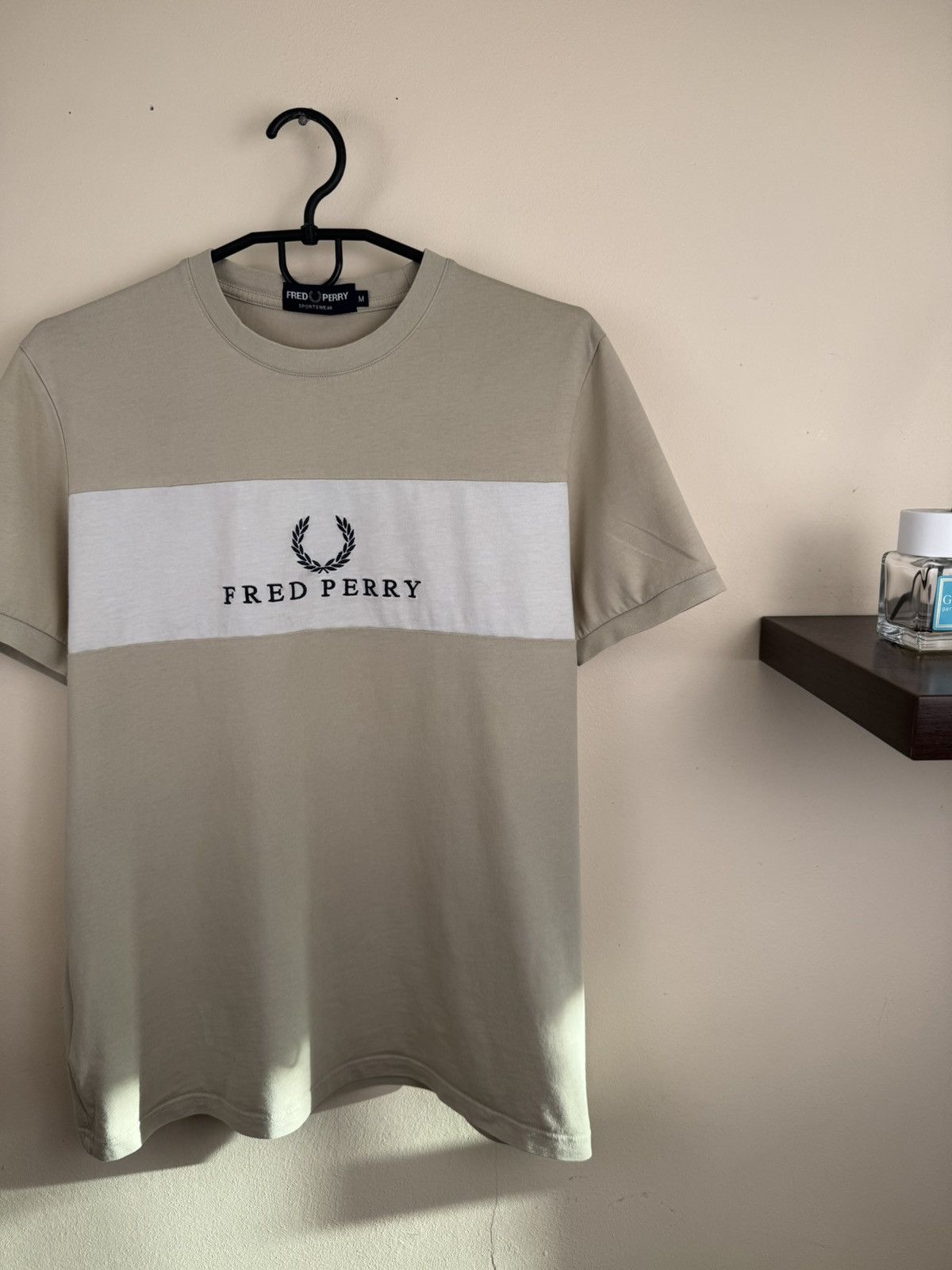 Fred Perry Fred Perry T shirt Casual Street Football Beige White M Size US M / EU 48-50 / 2 - 7 Thumbnail