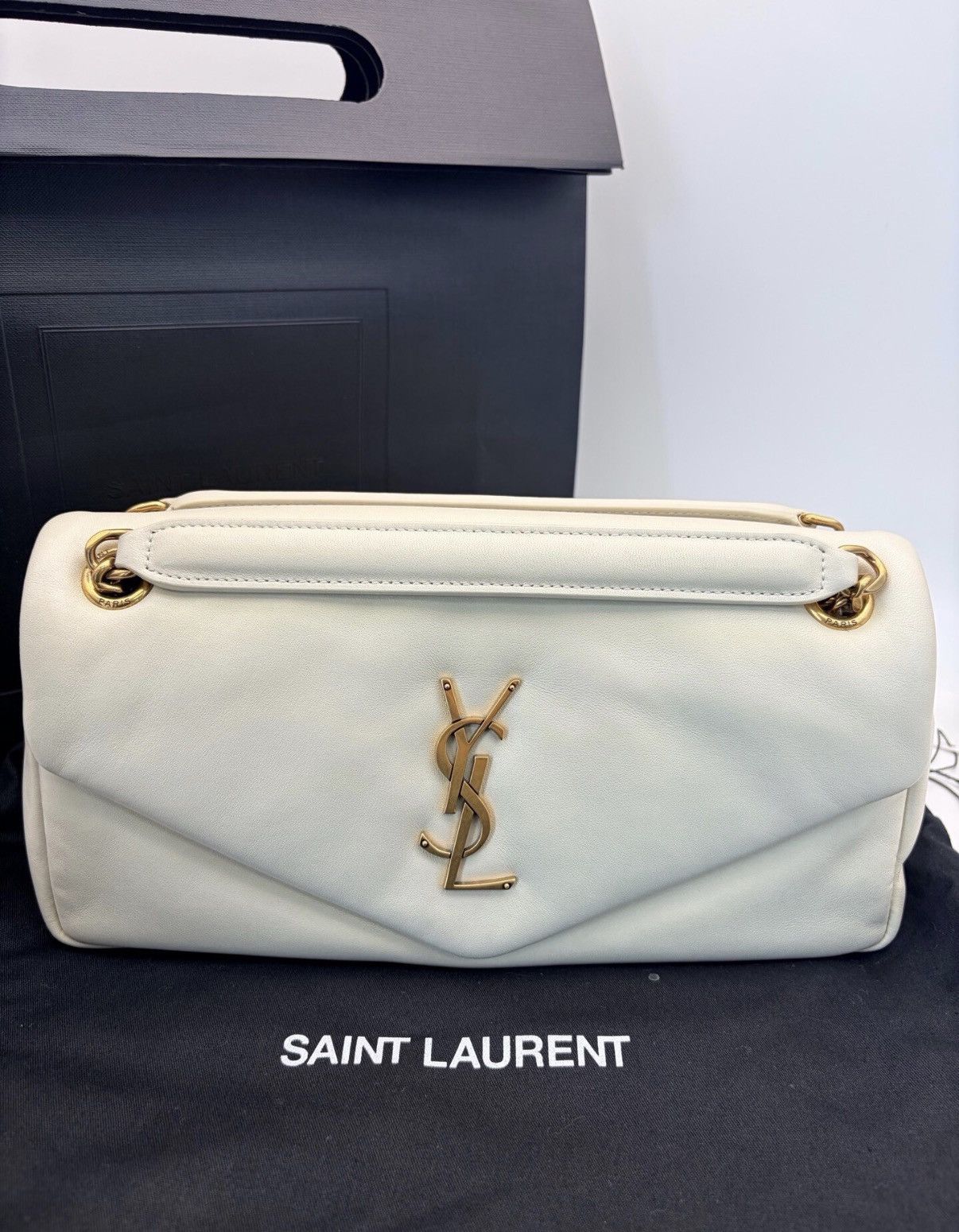 Yves Saint Laurent Saint Laurent Calypso Distressed Lambskin Envelope Bag J62 Size ONE SIZE - 1 Thumbnail