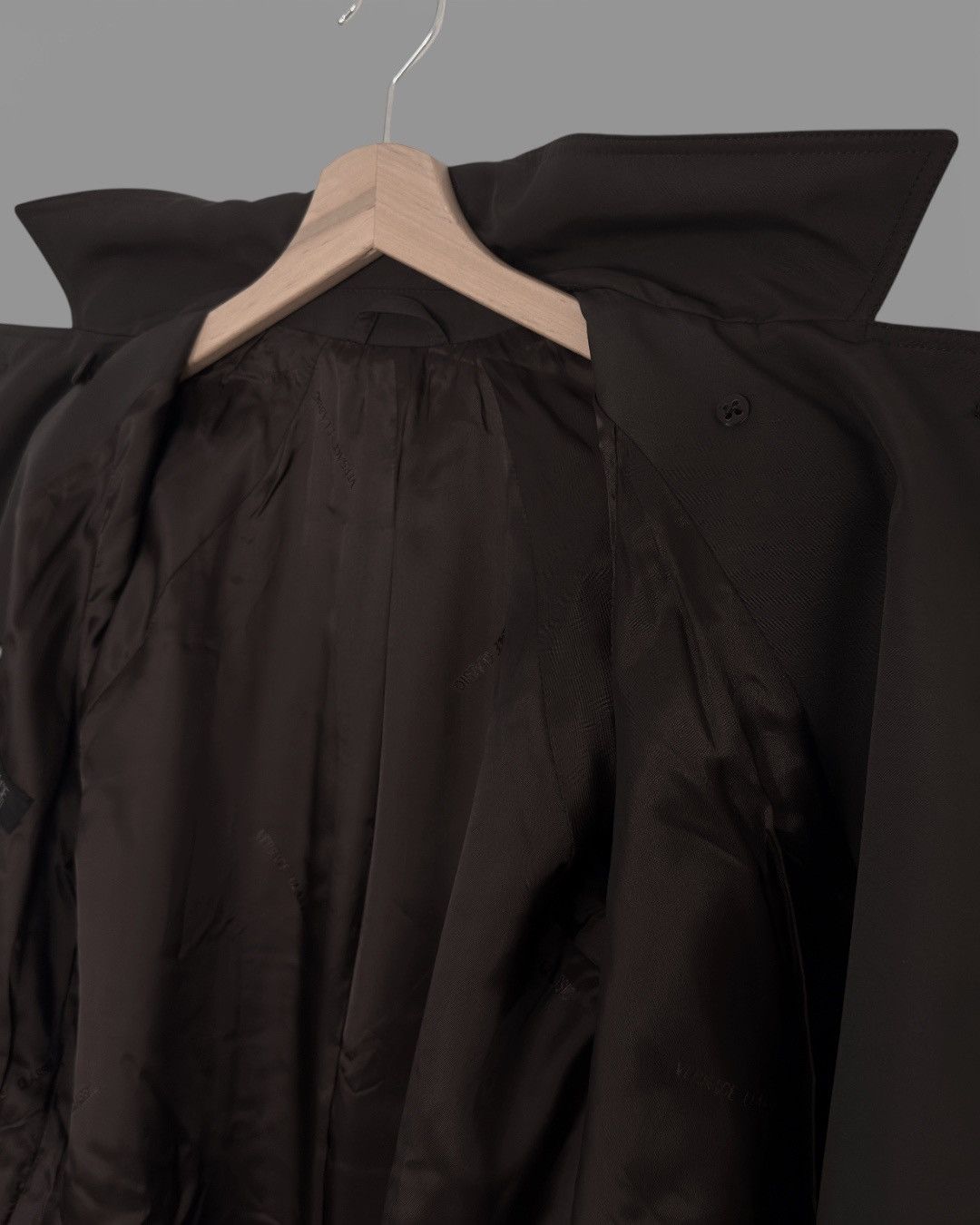 Versace Stunning Rare 90s VERSACE V2 Double Breasted Trench Coat Size S / US 4 / IT 40 - 21 Thumbnail