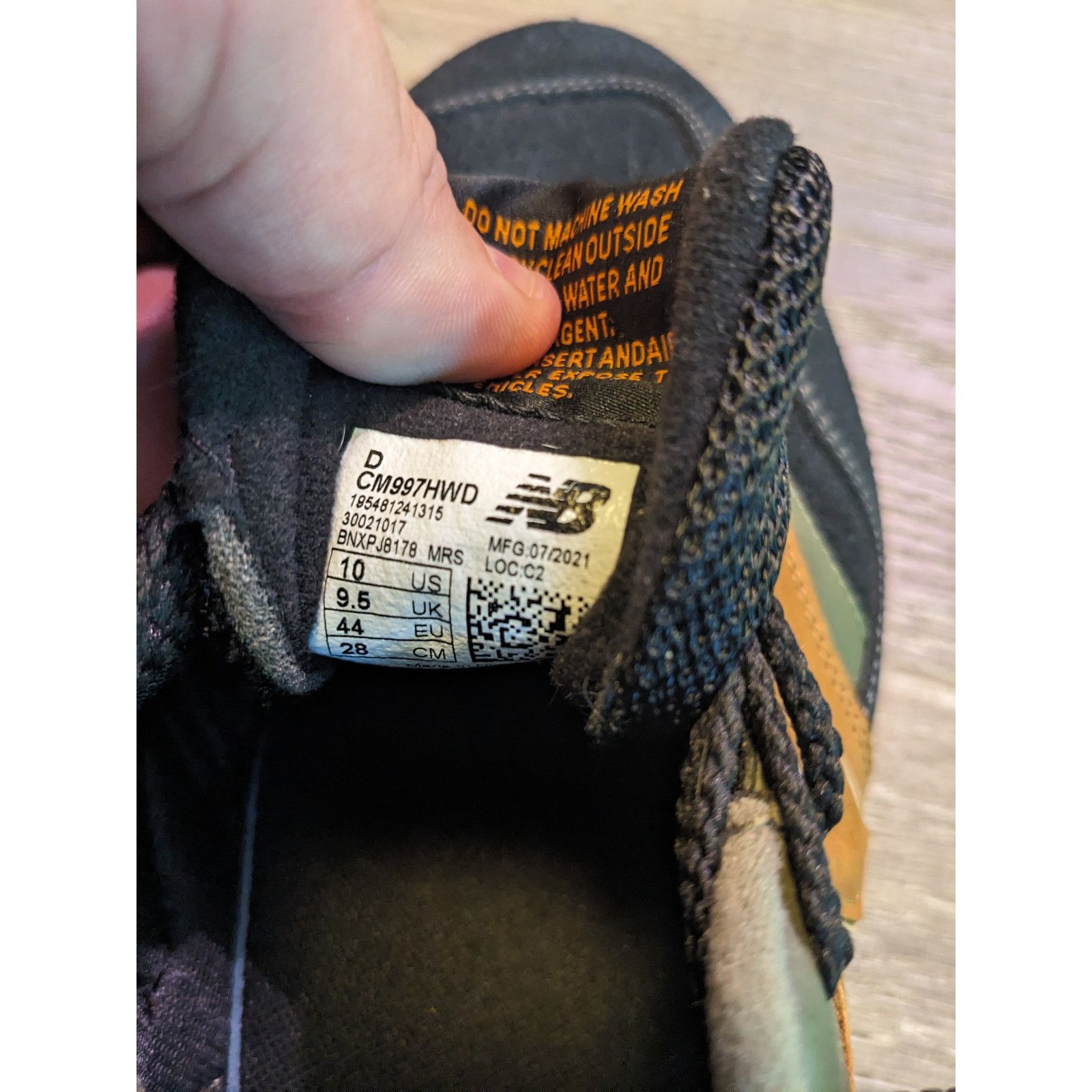 New Balance New Balance 997H Sneakers Size US 10 / EU 43 - 4 Thumbnail