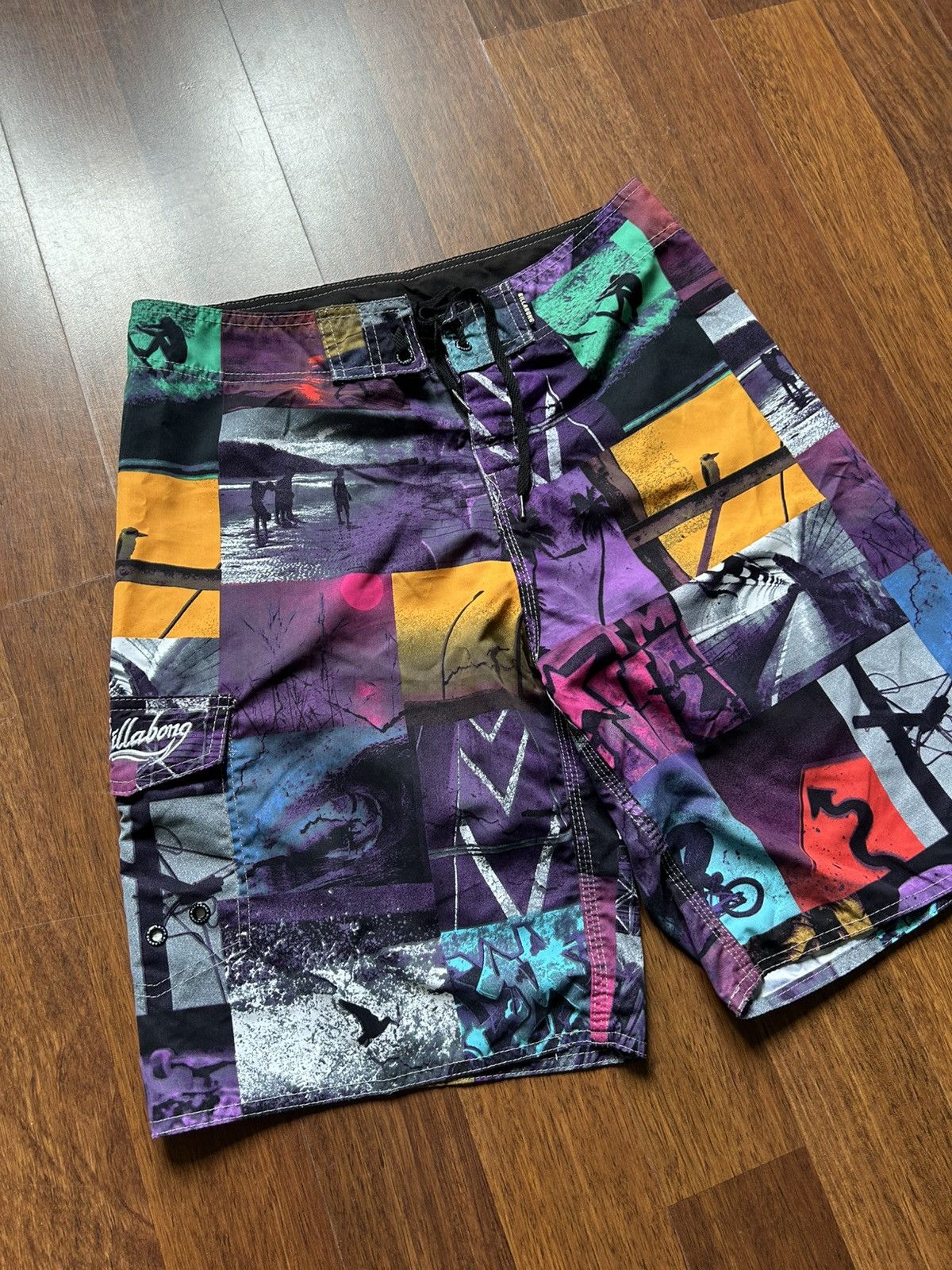 Billabong Vintage Billabong 90’s Crazy Graphic Printed Surf Size 34 Size US 34 / EU 50 - 2 Thumbnail