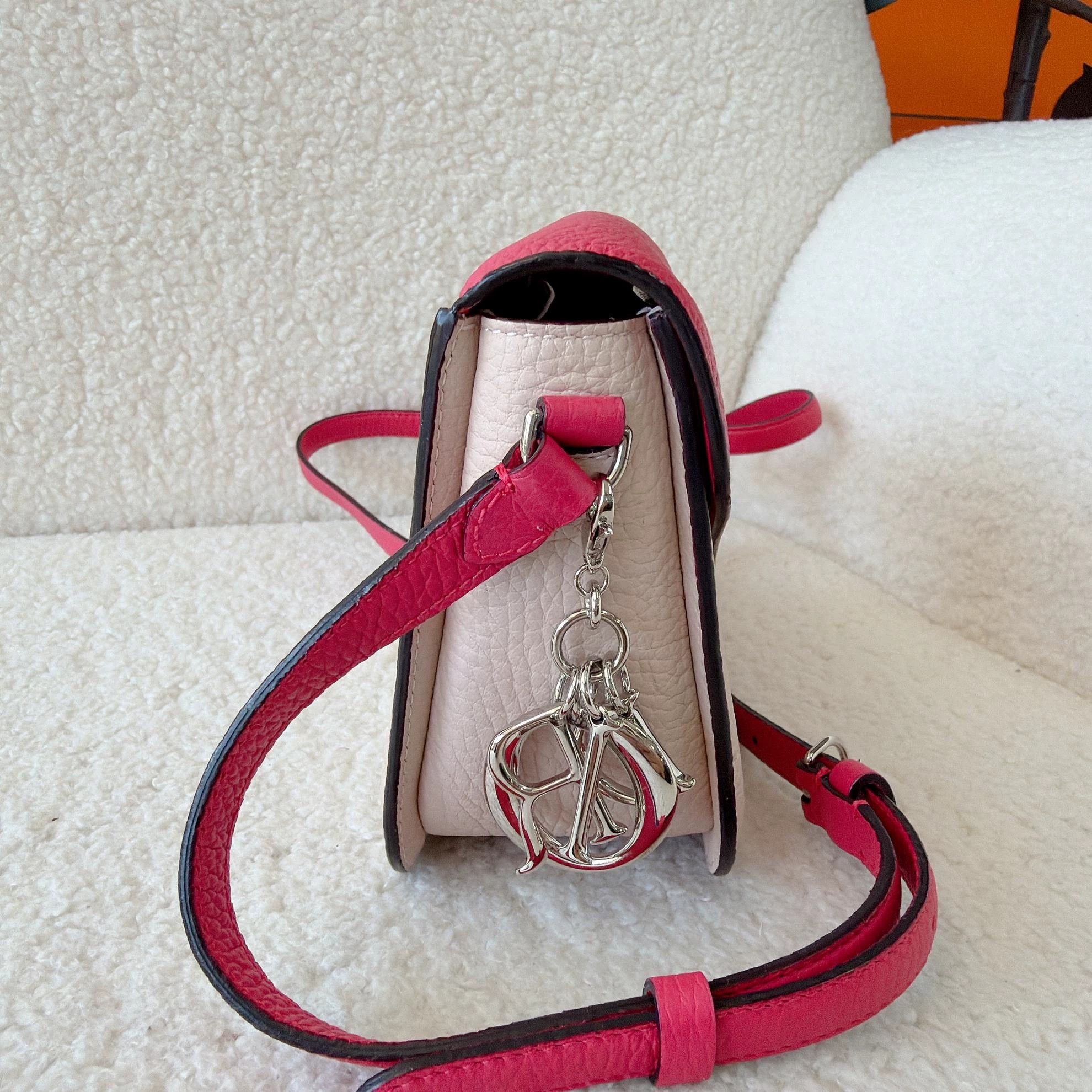 Dior Dior Colorblocked Crossbody Bag 15.5x12.5x6.5 5627 Size ONE SIZE - 3 Thumbnail