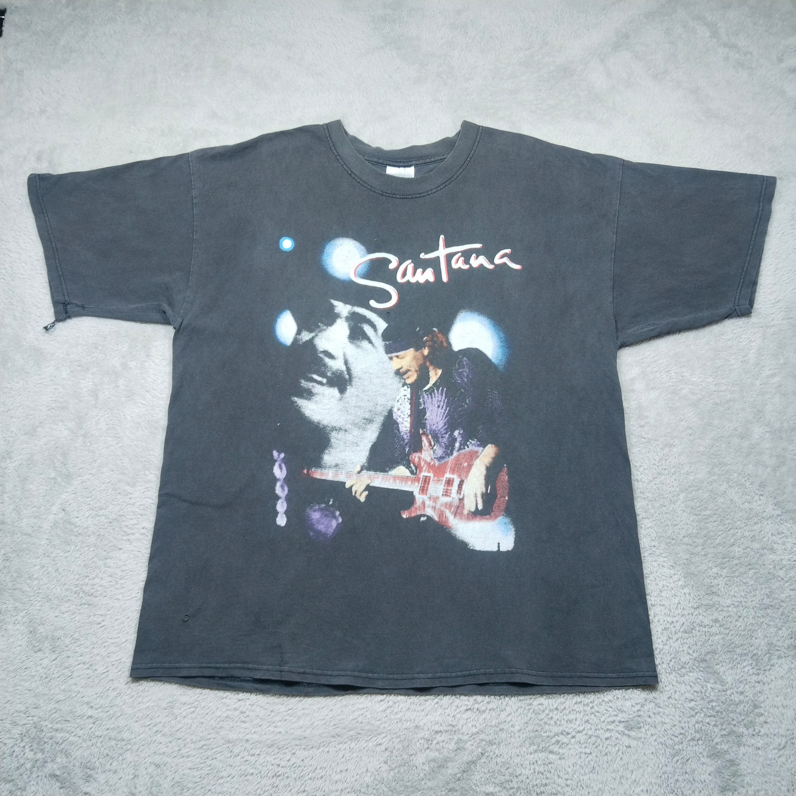 Band Tees × Urban Outfitters × Vintage VINTAGE Y2K SANTANA SUPERNATURAL TOUR 2000 T SHIRT Size US XL / EU 56 / 4 - 1 Thumbnail