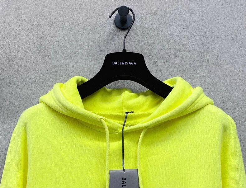 Balenciaga Balenciaga Neon Yellow Sweatshirt Size US S / EU 44-46 / 1 - 4 Thumbnail