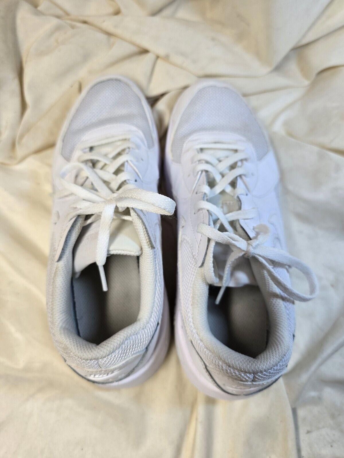 Nike Nike Air Max Excee White 7Y/W8.5 Air Max Triple White Size US 8.5 / IT 38.5 - 4 Thumbnail
