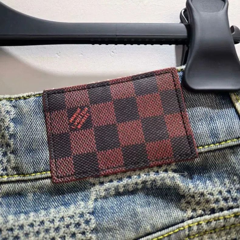 Louis Vuitton Louis Vuitton Checkered Logo Flared Jeans. Size US 33 - 6 Thumbnail