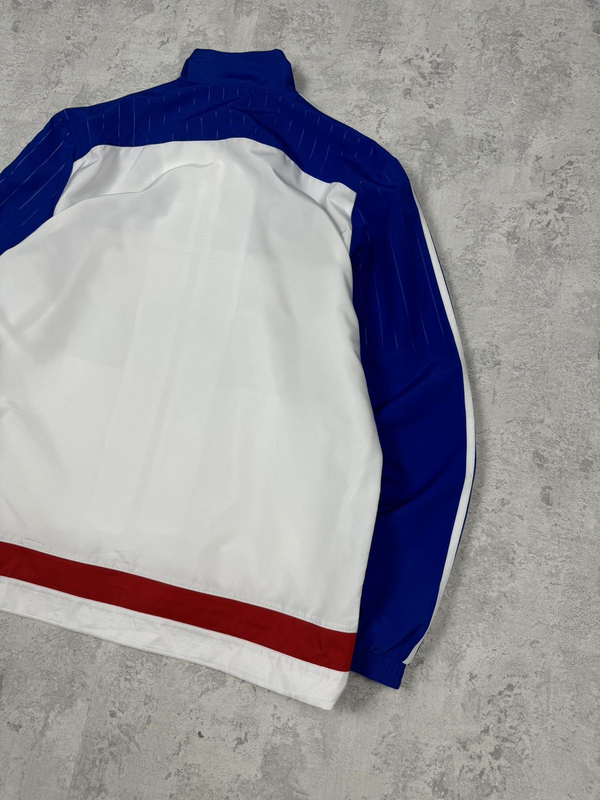 Adidas Vintage Adidas Chelsea Soccer Track Jacket Size L Size US L / EU 52-54 / 3 - 9 Thumbnail
