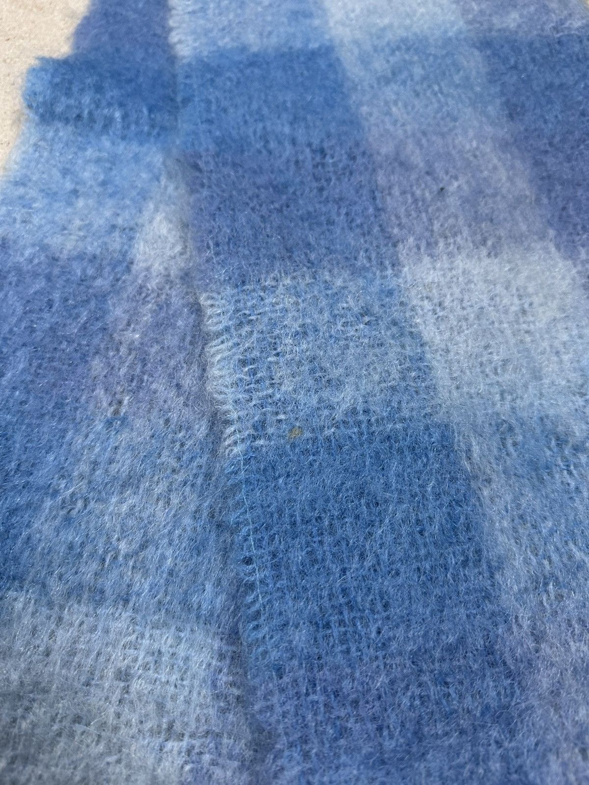 If Six Was Nine × Le Grande Bleu (L.G.B.) × Vintage Vintage 90s Mohair & Wool Baby Blue Scarf Muffler Size ONE SIZE - 6 Thumbnail
