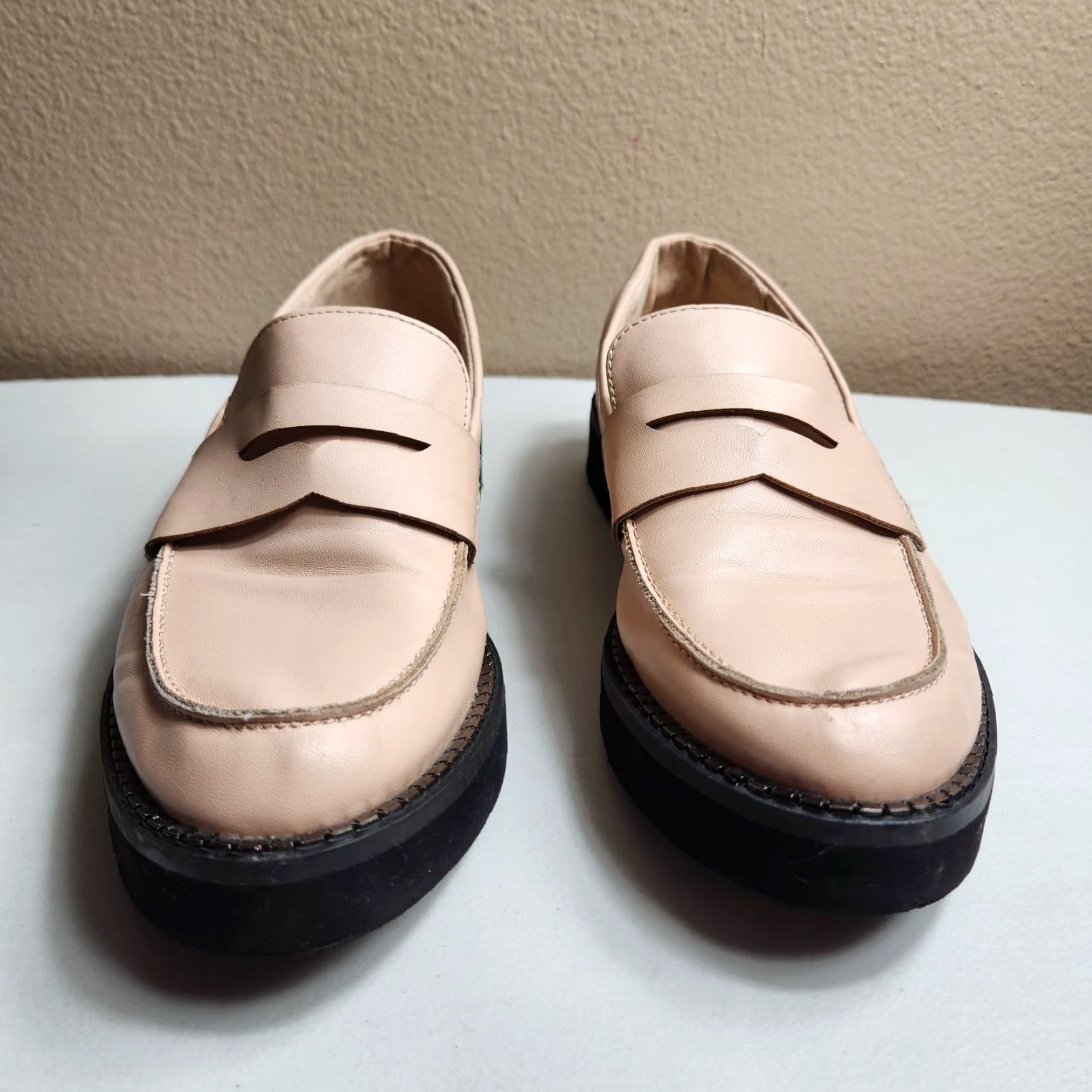 BCBGeneration **Womens Bcbgeneration Sabin Block Platform Loafers Frappe 9** User: **Frappe Bcbgeneration Womens Sabin Block Platform Loafers Size 9** Size US 9 / IT 39 - 6 Thumbnail