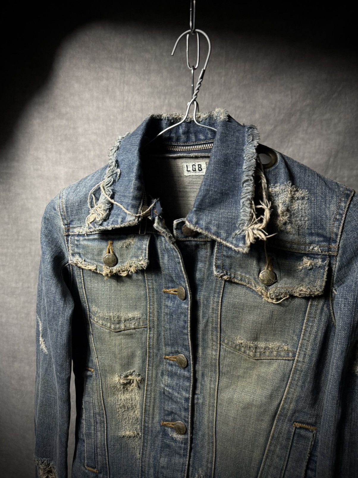 Le Grande Bleu (L.G.B.) LGB Distressed Fringe Denim Jacket Size US XS / EU 42 / 0 - 2 Thumbnail