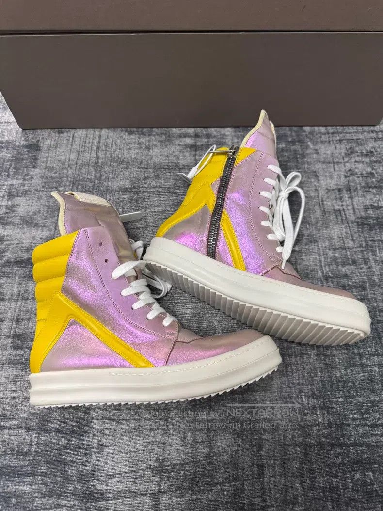 Rick Owens Rick Owens Main Line Glitter Inverted Triangle - Light Pin Size US 5 / EU 37 - 3 Thumbnail