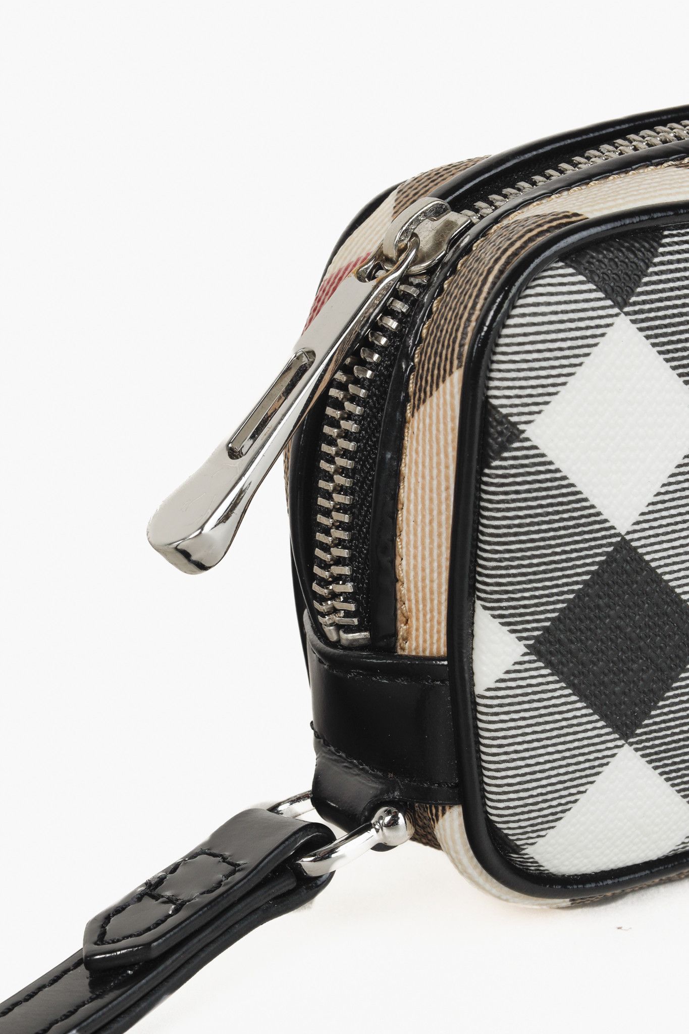 Burberry Burberry Black Patent Trim Nova Check Camera Pouch Wristlet Size ONE SIZE - 6 Thumbnail