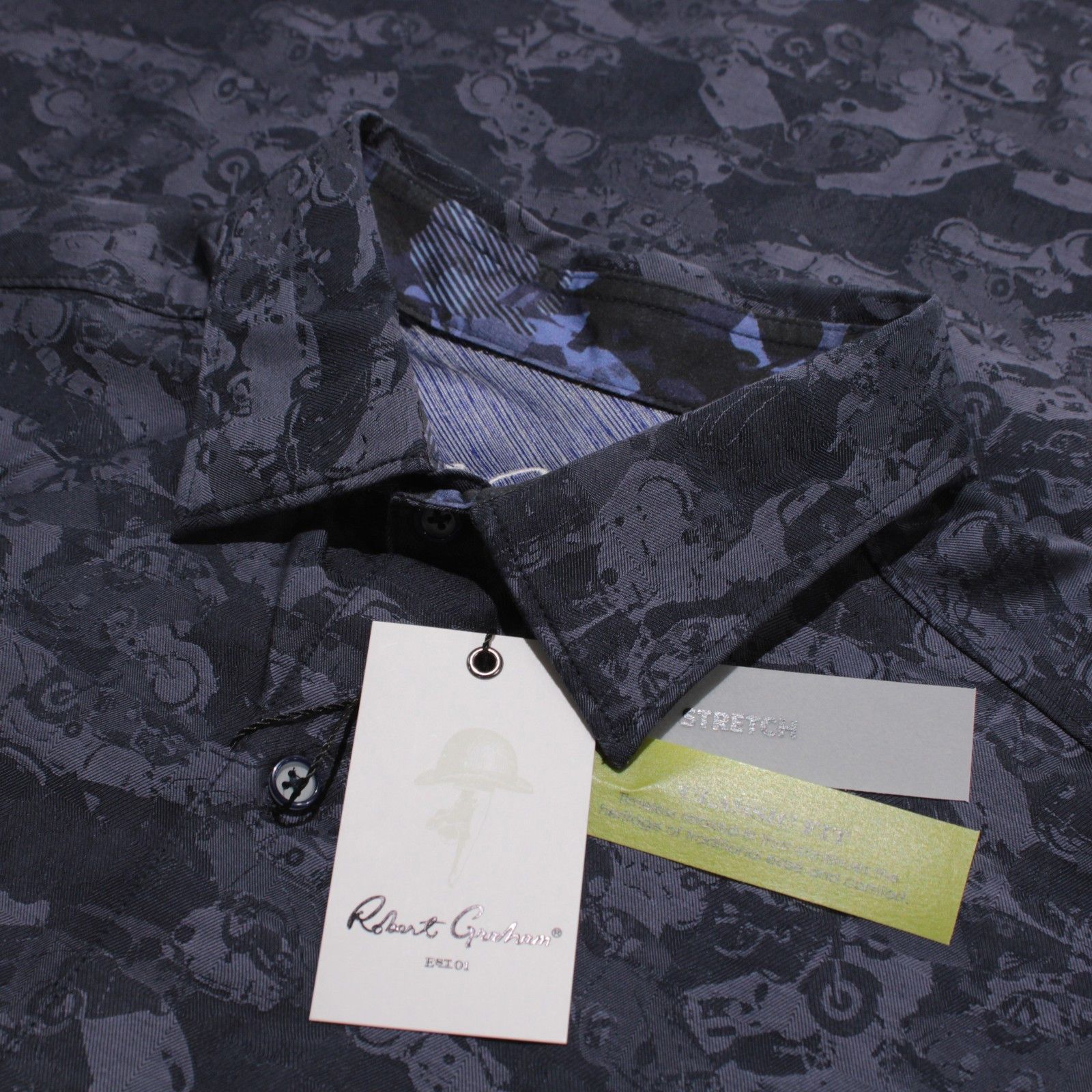 Robert Graham Robert Graham New with tags Shirt Size S US In Blue Size US S / EU 44-46 / 1 - 1 Thumbnail