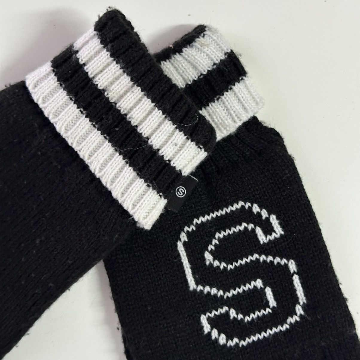 Stussy Vintage Rare Stussy Knit Gloves Size ONE SIZE - 4 Thumbnail