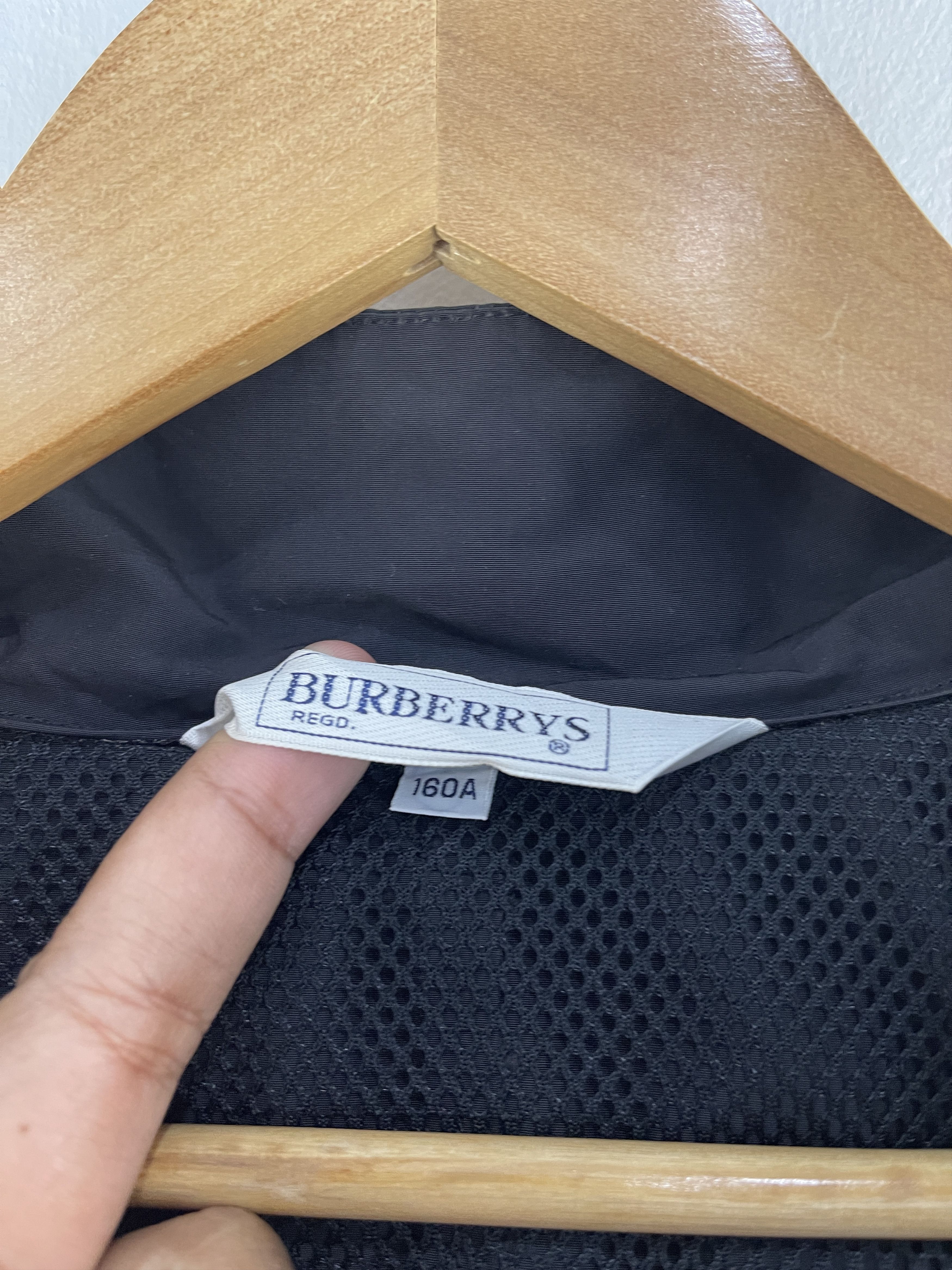 Burberry Vintage Burberrys Hoodies Anorak Jacket Size US S / EU 44-46 / 1 - 10 Thumbnail