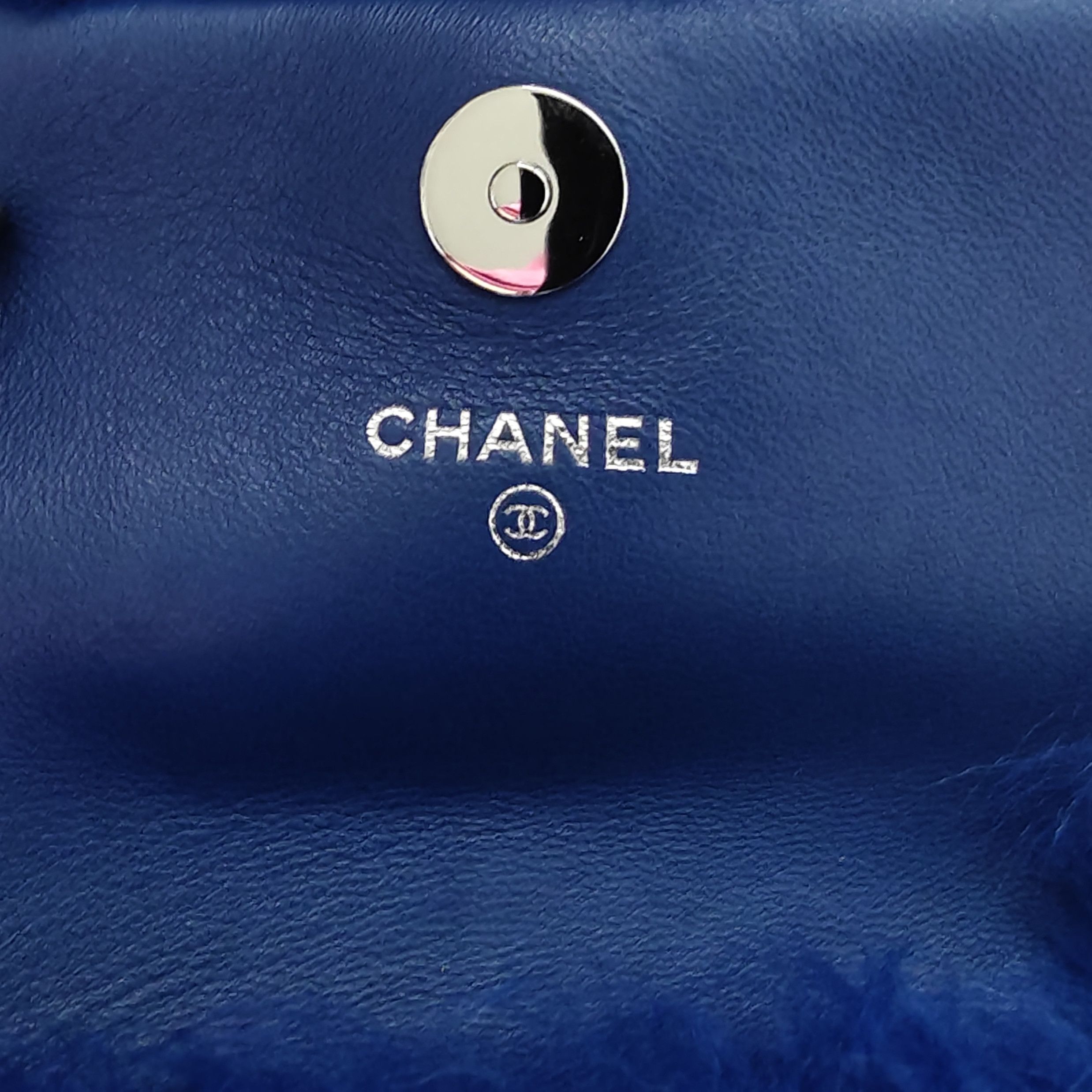 Chanel Chanel Shearling card holder Size ONE SIZE - 4 Thumbnail