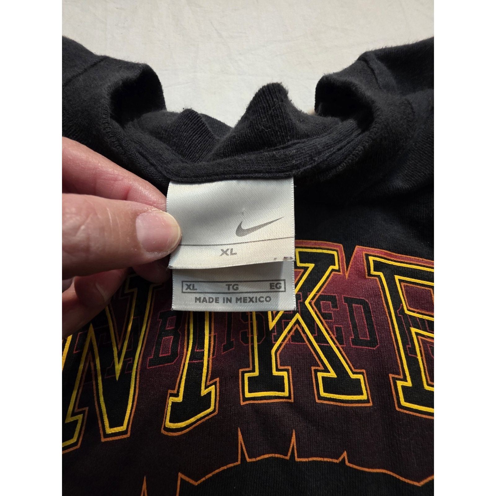 Nike Vintage Nike Men's Size Xl Longsleeve Grey T-Shirt Size US XL / EU 56 / 4 - 2 Thumbnail