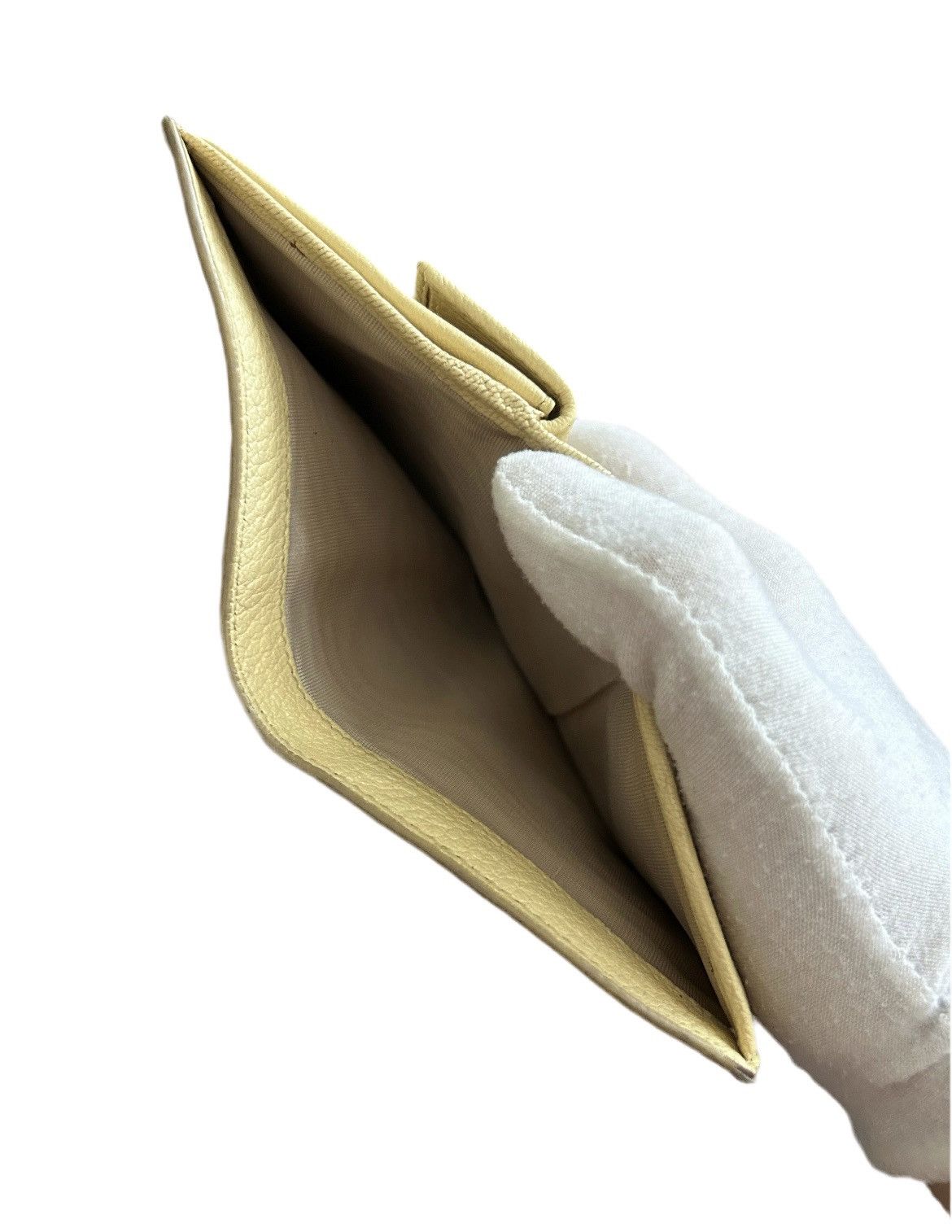 Miu Miu Miu Miu Lemon Bowtie Bifold Wallet Size ONE SIZE - 4 Thumbnail