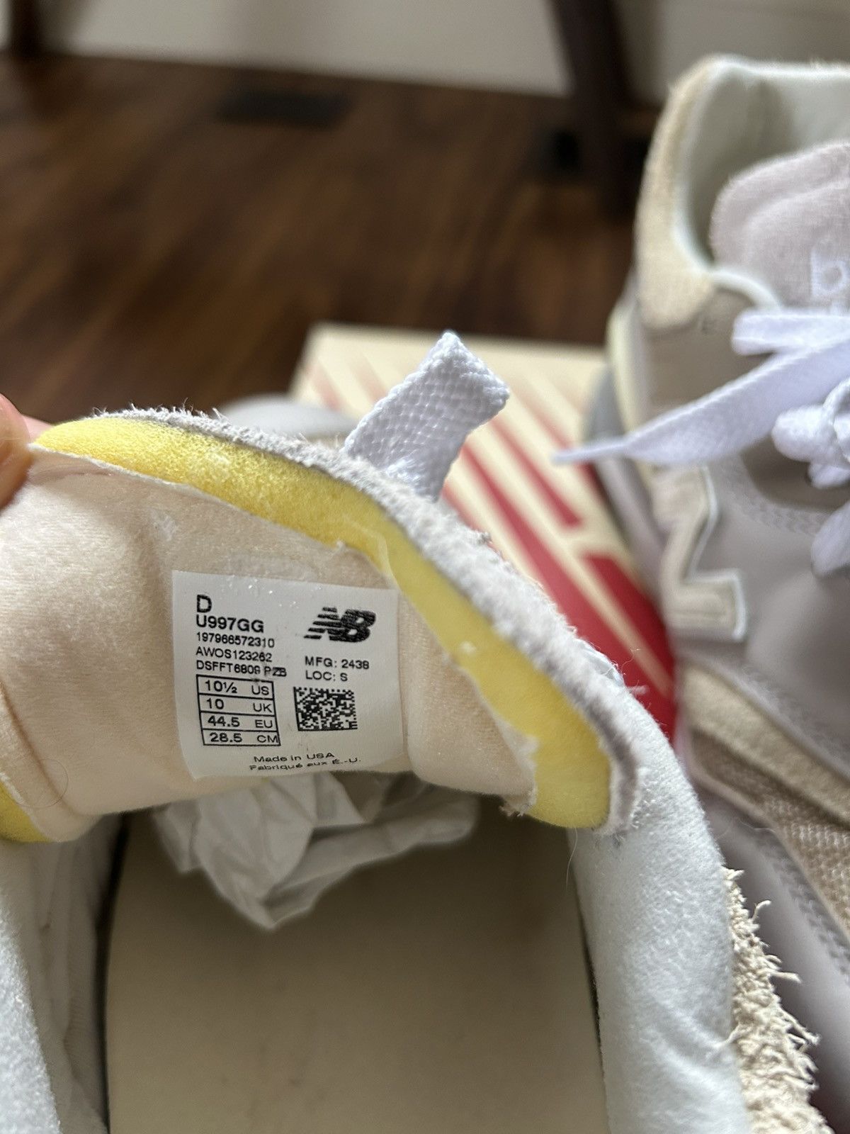 New Balance New balance 997 MIUSA Size US 10.5 / EU 43-44 - 6 Thumbnail