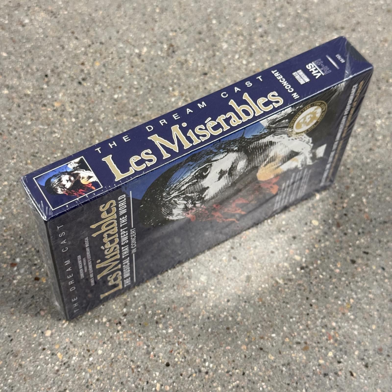 Designer DS Les Miserables 10th Anniversary IN CONCERT VHS 1995 New Size ONE SIZE - 8 Thumbnail