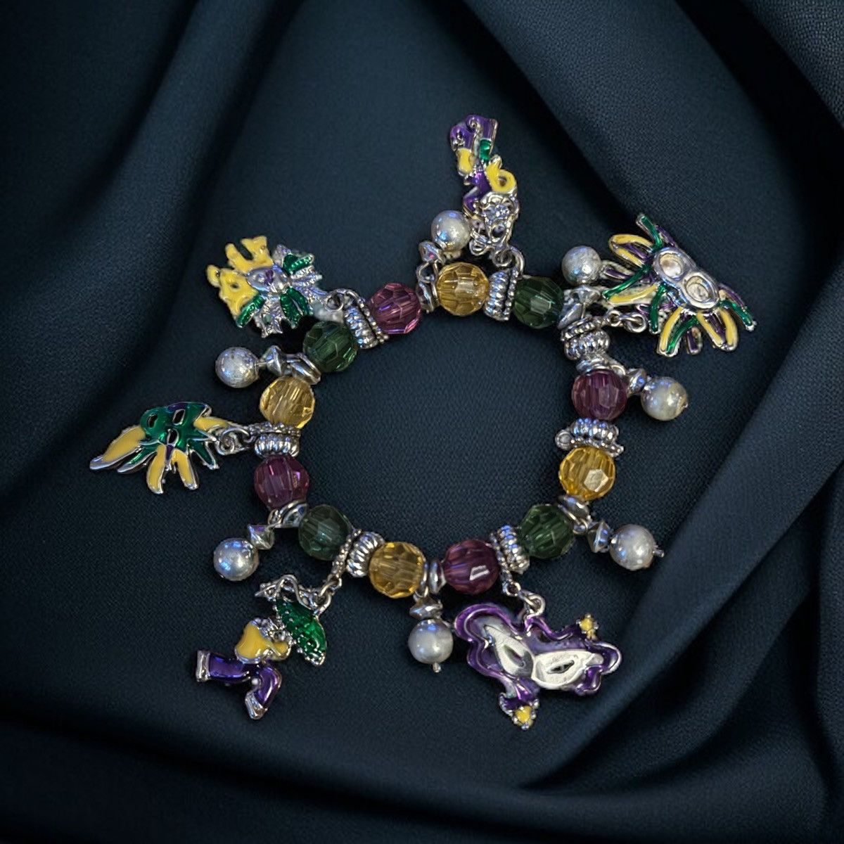 Other Mardi Gras multicolor beaded charm stretch bracelet Size ONE SIZE - 1 Thumbnail