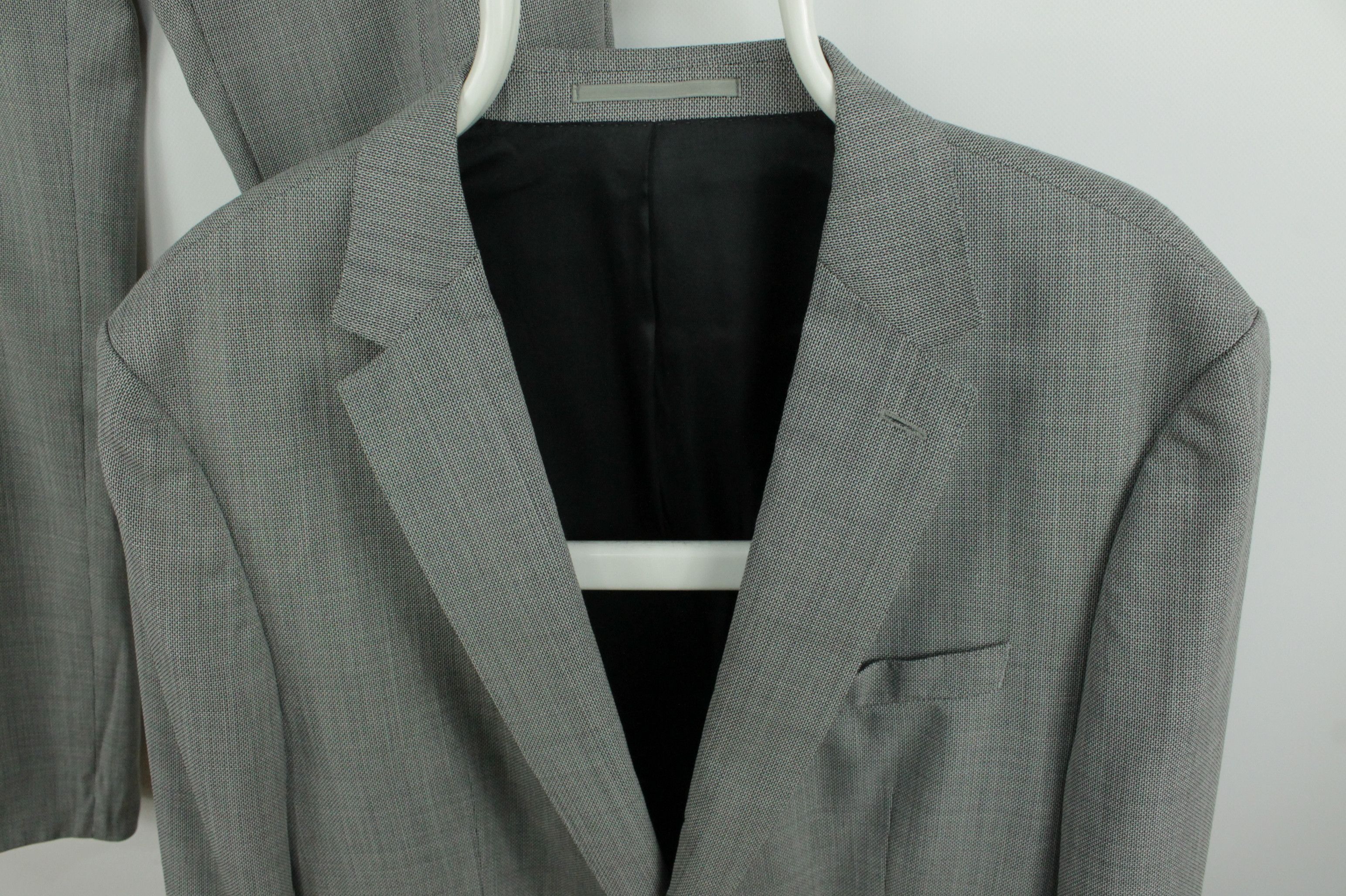 Hugo Boss Hugo Boss Novan5/Ben2 Slim Fit Gray Light 140's Wool Suit Size 44R - 3 Thumbnail