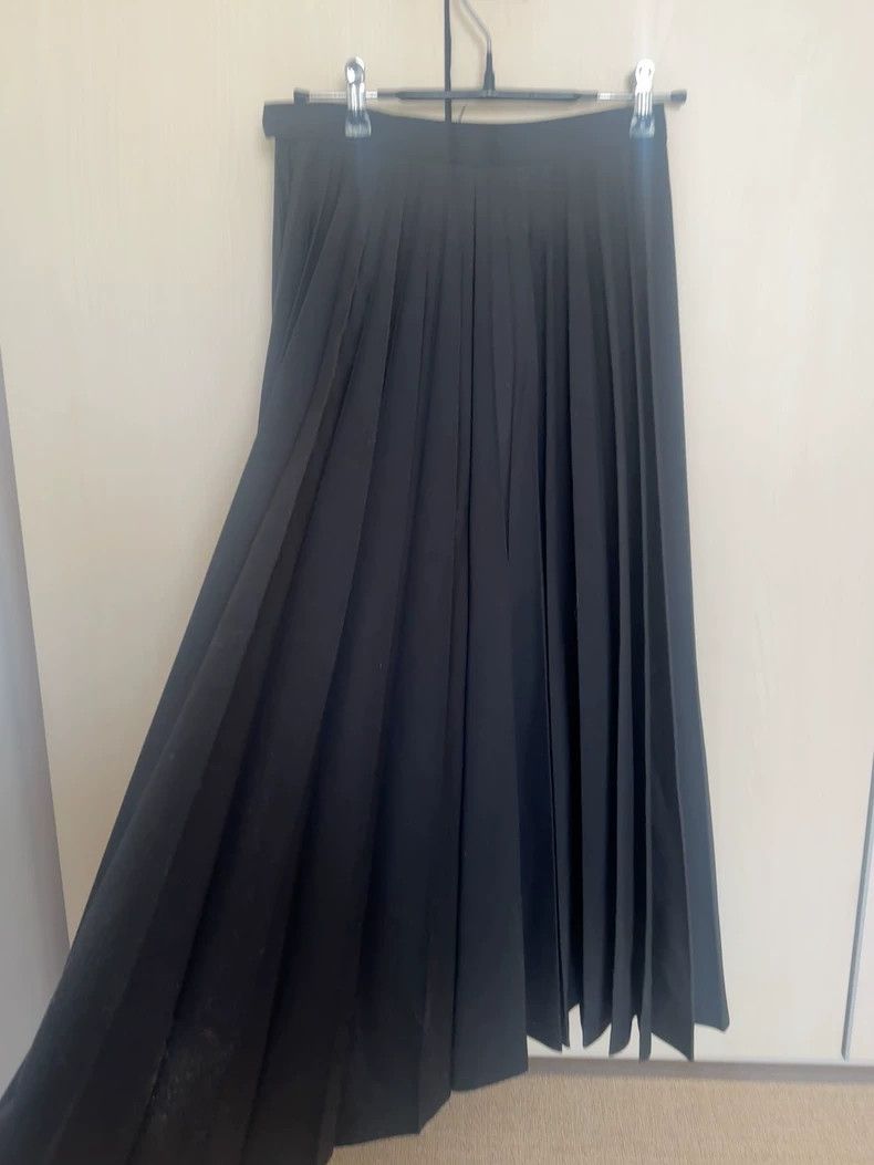 Comme des Garcons Comme Des Garcons Half body pleated skirt 2504-Nextarrow Size XS / US 0-2 / IT 36-38 - 5 Thumbnail