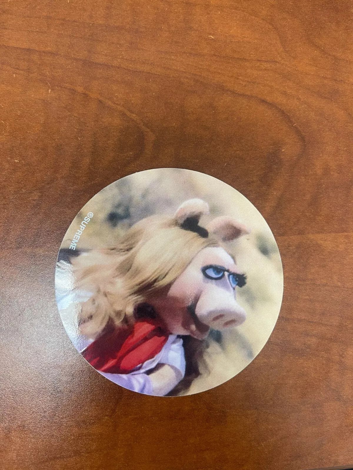 Supreme Supreme Disney The Muppets Miss Piggy Sticker Size ONE SIZE - 1 Preview