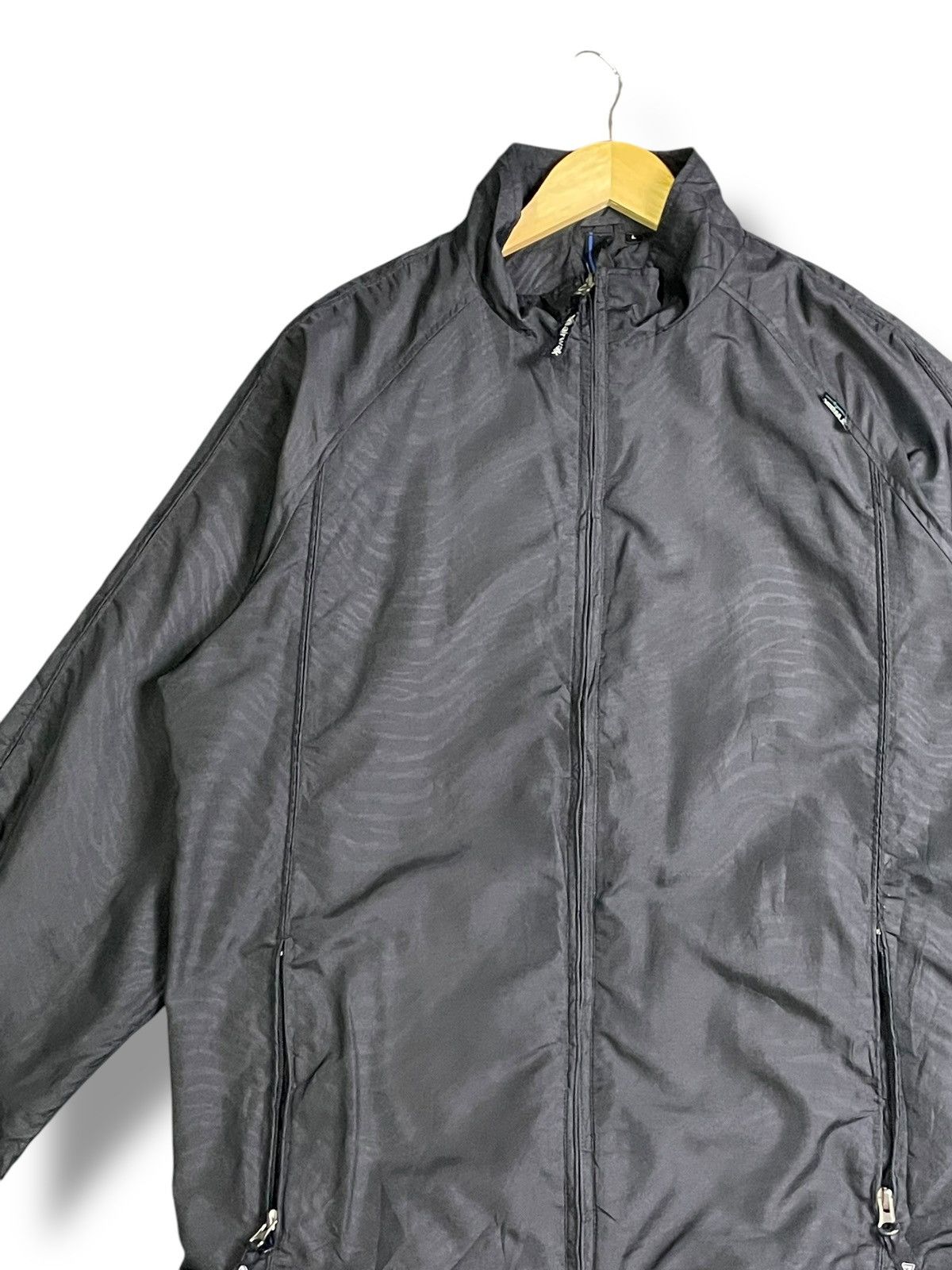 Airwalk × Vintage Airwalk x Vintage Waterproof Windbreaker (39) Size US L / EU 52-54 / 3 - 4 Thumbnail