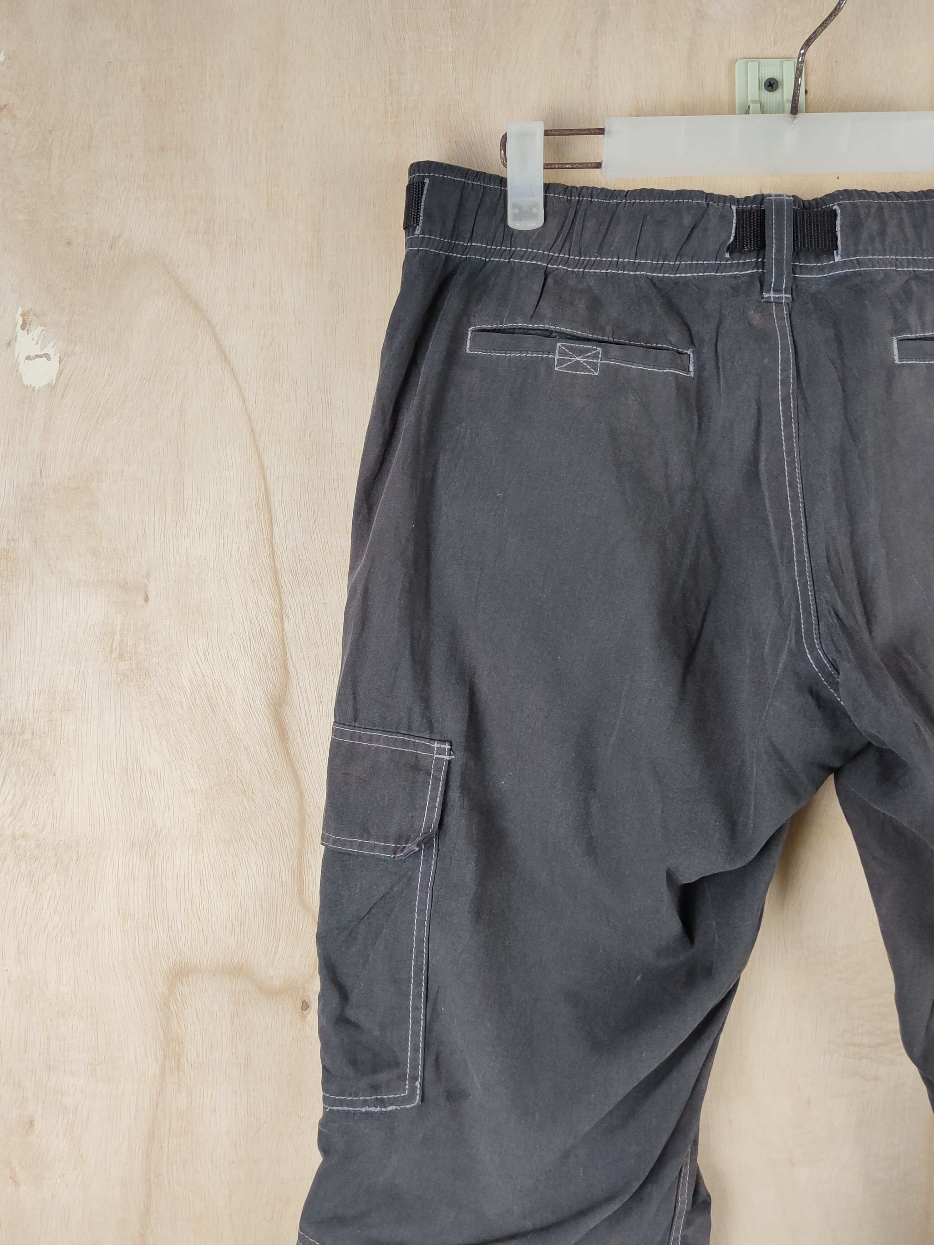 Japanese Brand Japanese Brand Black Faded Multipocket Cargo Pants #S2504 Size US 33 - 9 Thumbnail