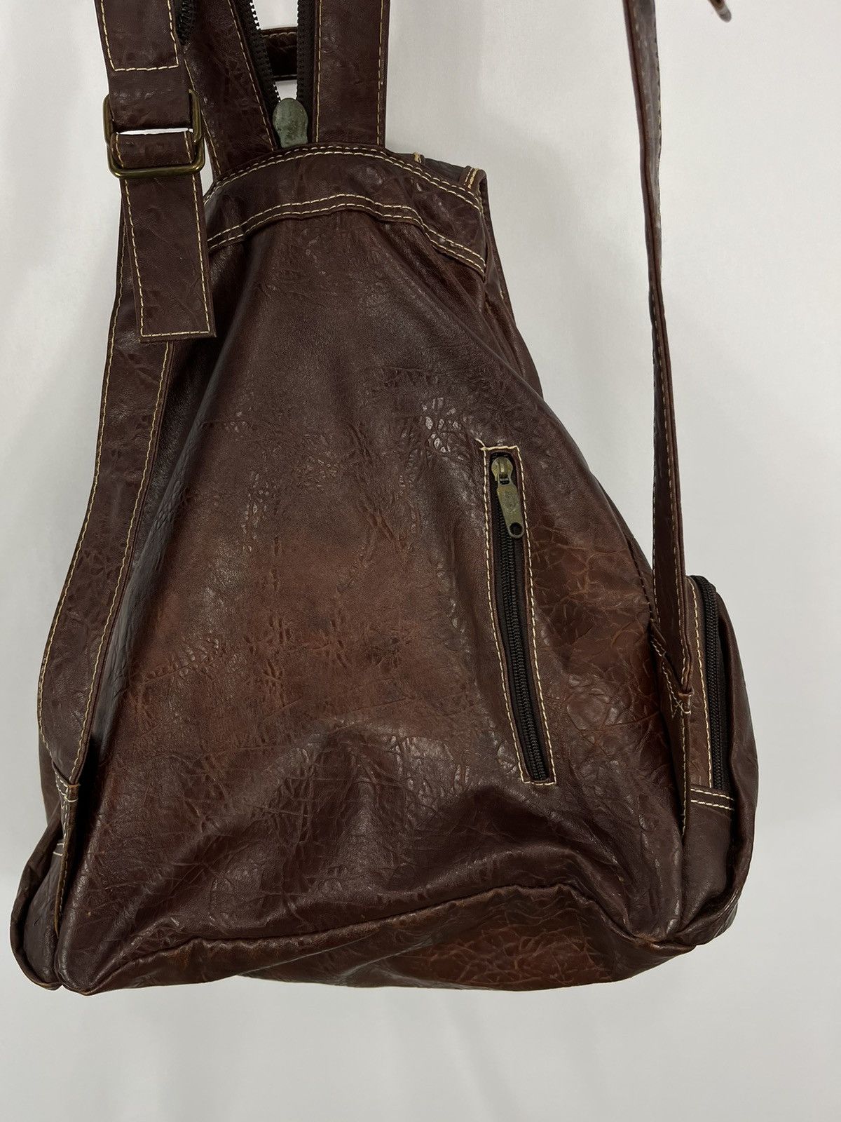 Diesel × Diesel Black Gold Vintage Diesel 90s Leather Backpack Sling Bag 90s Size ONE SIZE - 5 Thumbnail