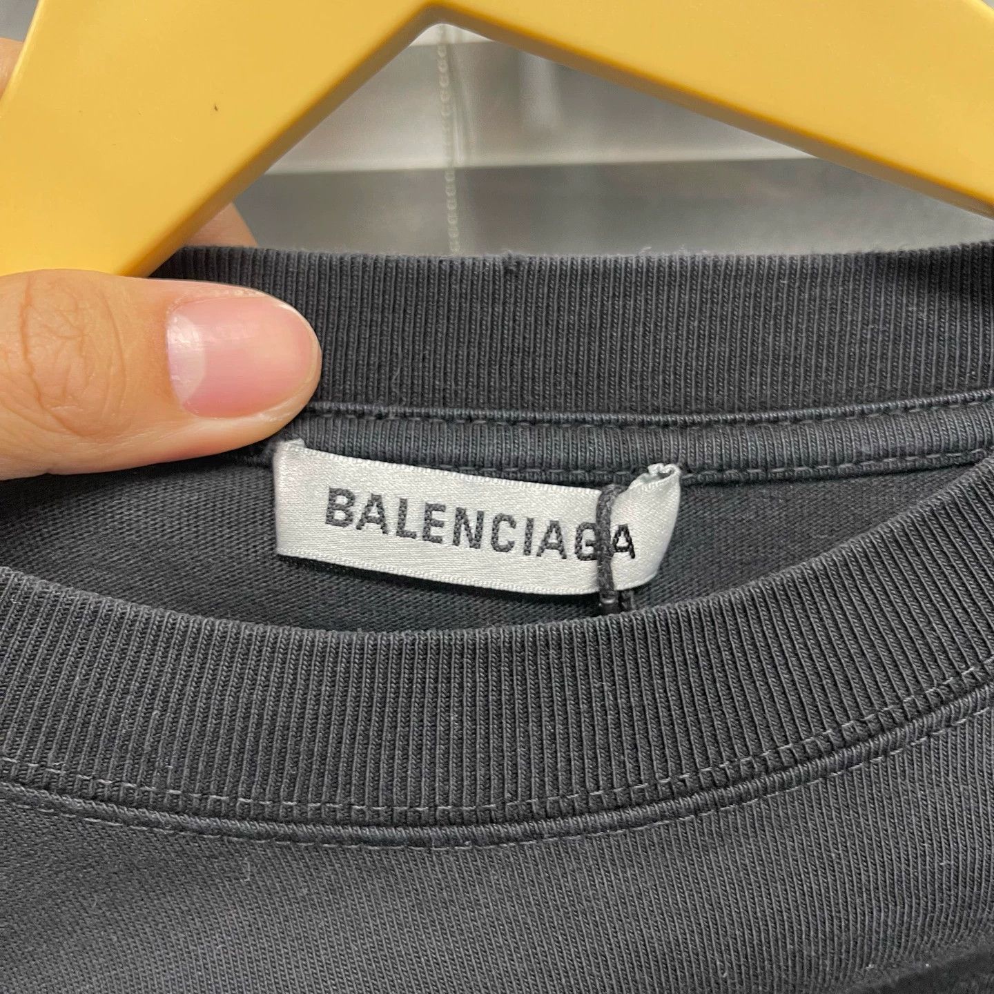 Balenciaga Balenciaga Coca-Cola Wave Print SS S Size 99 New Size US S / EU 44-46 / 1 - 3 Thumbnail