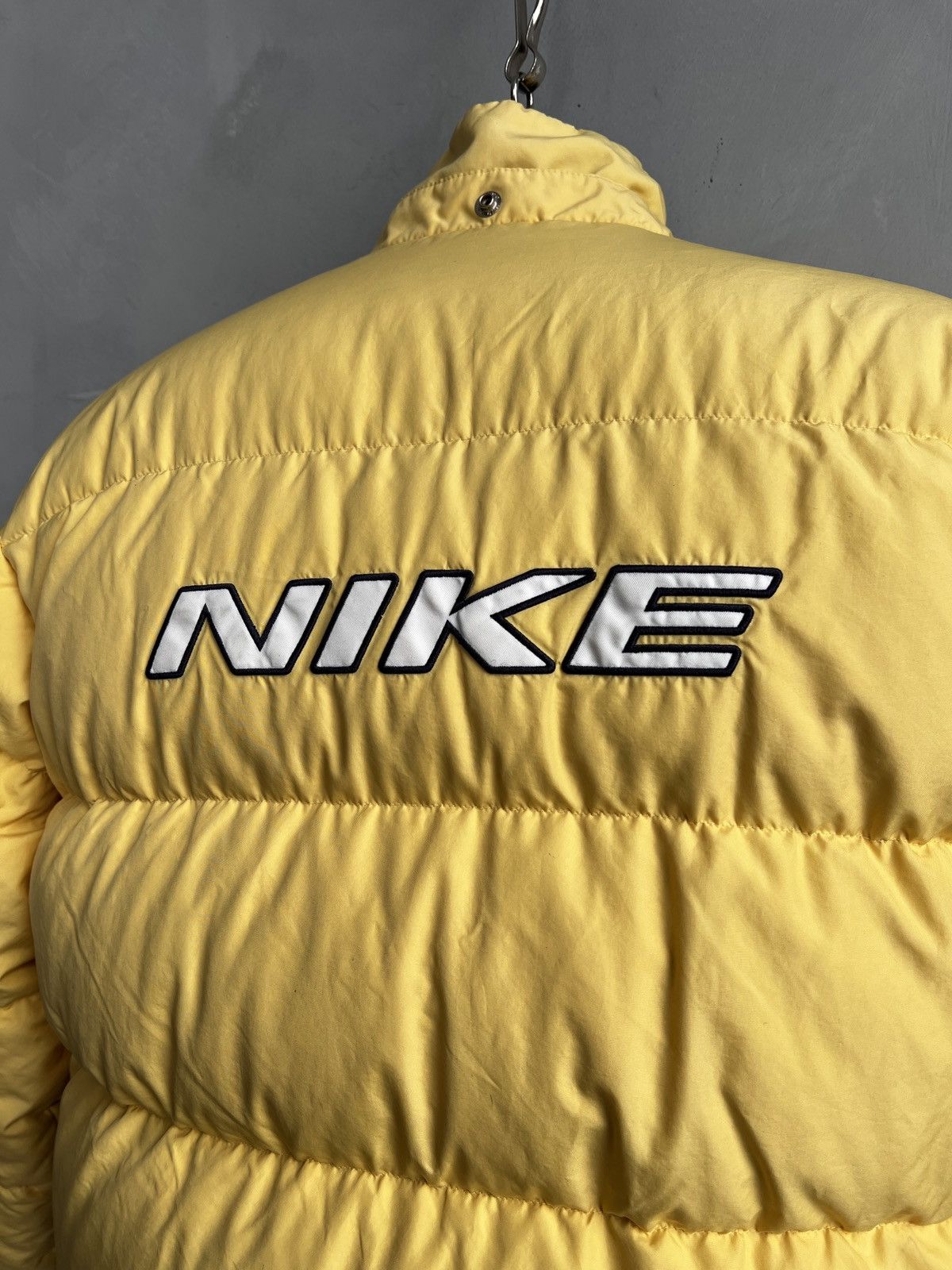 Nike Nike retro big logo swoosh hype puffer jacket y2k Size US S / EU 44-46 / 1 - 10 Thumbnail