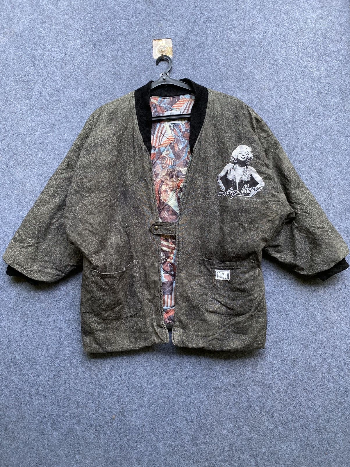 Vintage Vintage merilyn monroe kimono jacket Size US M / EU 48-50 / 2 - 1 Thumbnail