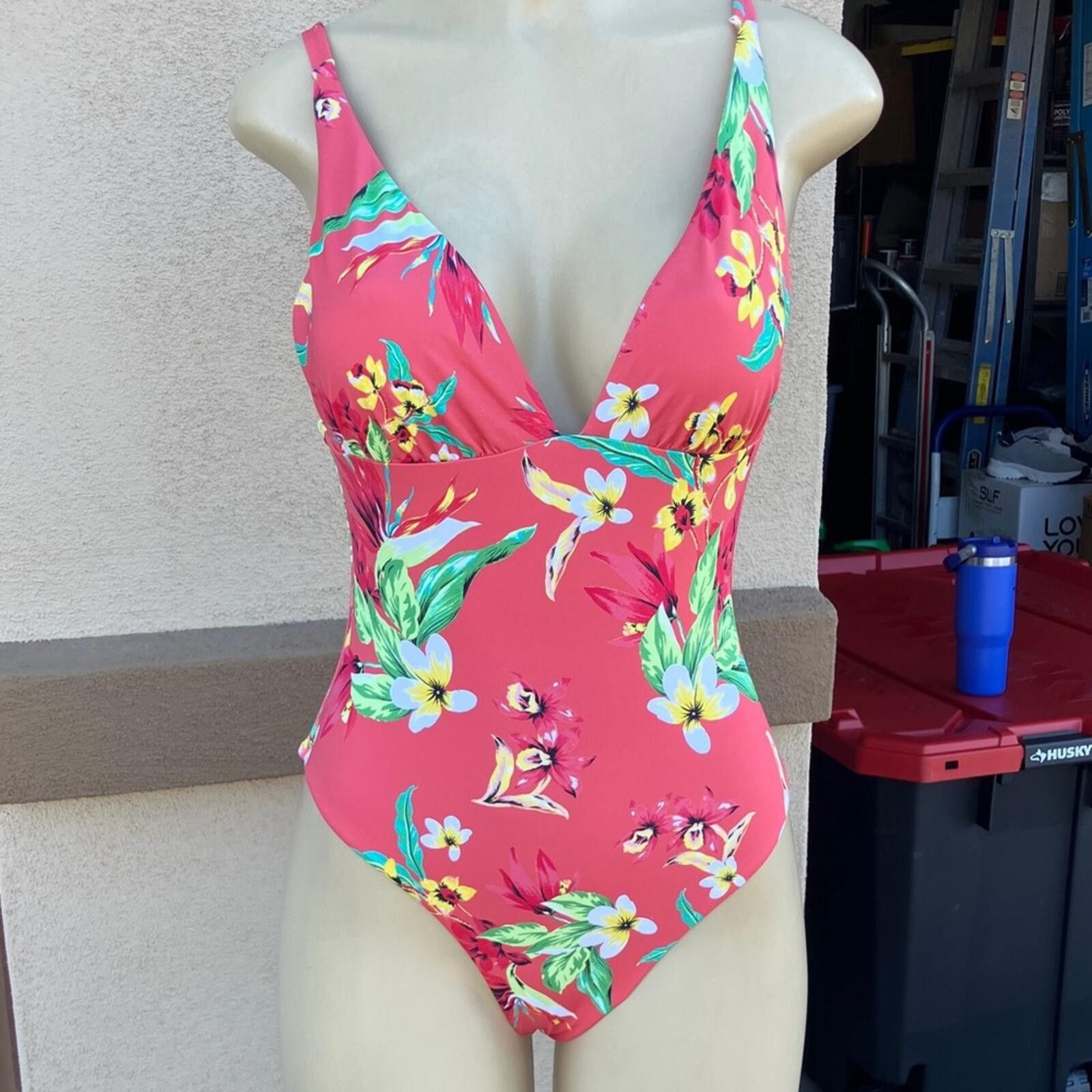 Aquascutum Aqua Coral Floral One-Piece Swimsuit Size ONE SIZE - 1 Thumbnail