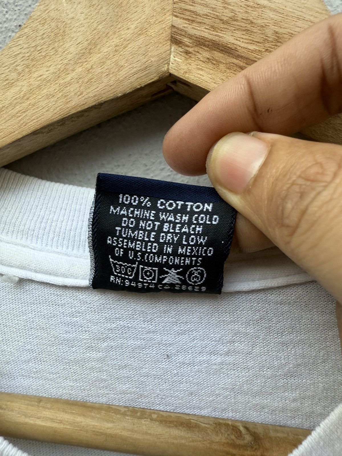 Stussy Vintage STUSSY “One World One Love” Rip Off Supreme Tshirt Size US M / EU 48-50 / 2 - 4 Thumbnail