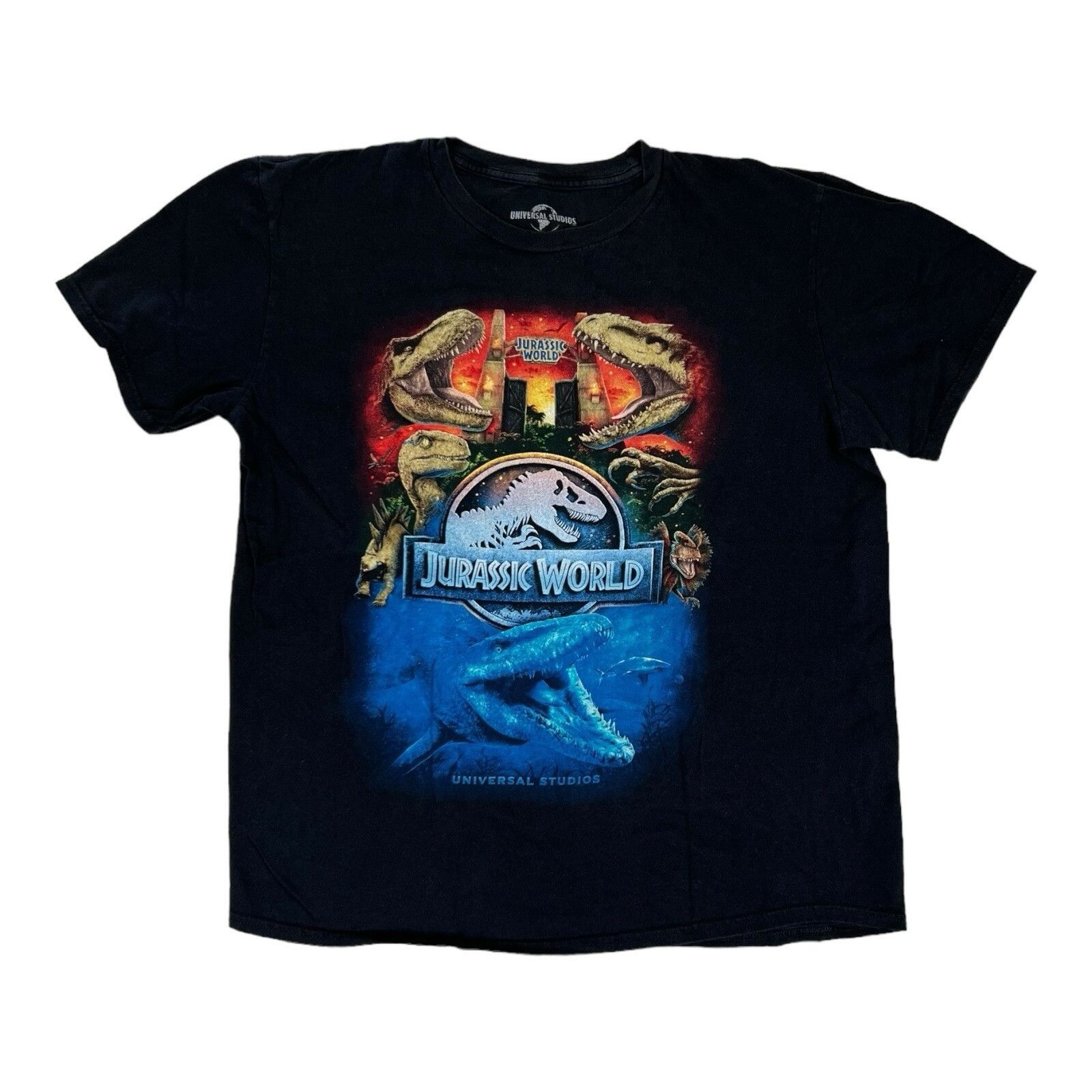 Universal Studios Universal Studios Jurassic World T-Shirt Large Graphic Print Size US L / EU 52-54 / 3 - 1 Thumbnail