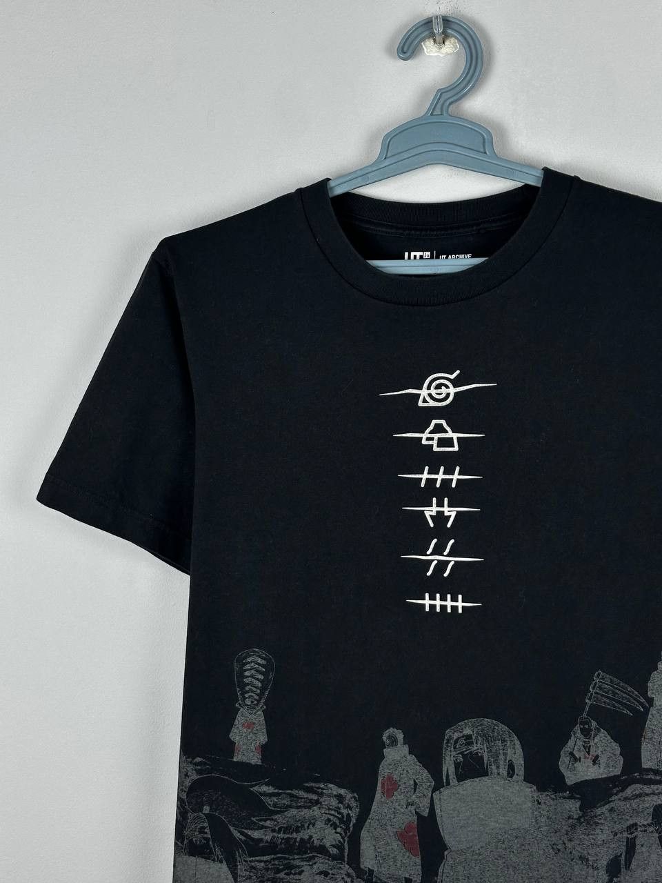 Uniqlo Uniqlo Naruto Graphic T-Shirt Black Mens Large Size US L / EU 52-54 / 3 - 3 Thumbnail