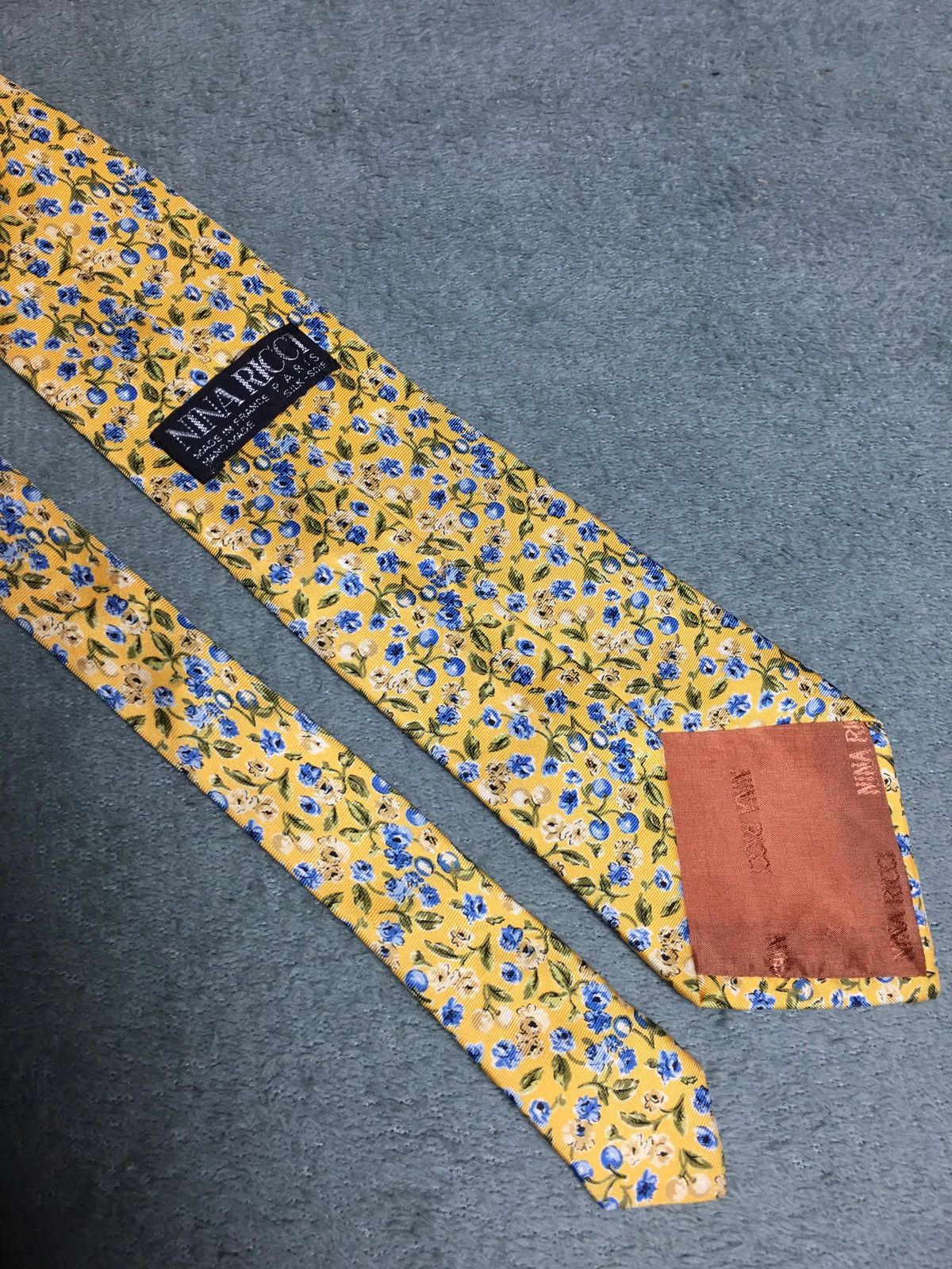 Vintage Nina Ricci Vintage Floral Elegant France Silk Mens Tie Size ONE SIZE - 2 Thumbnail