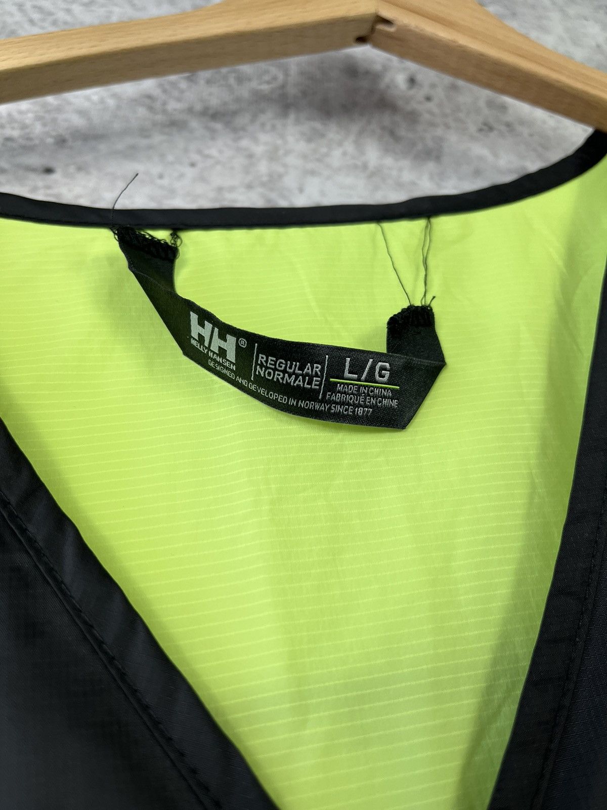 Helly Hansen Helly Hansen - reversible boxy tactical vest Size US L / EU 52-54 / 3 - 8 Thumbnail