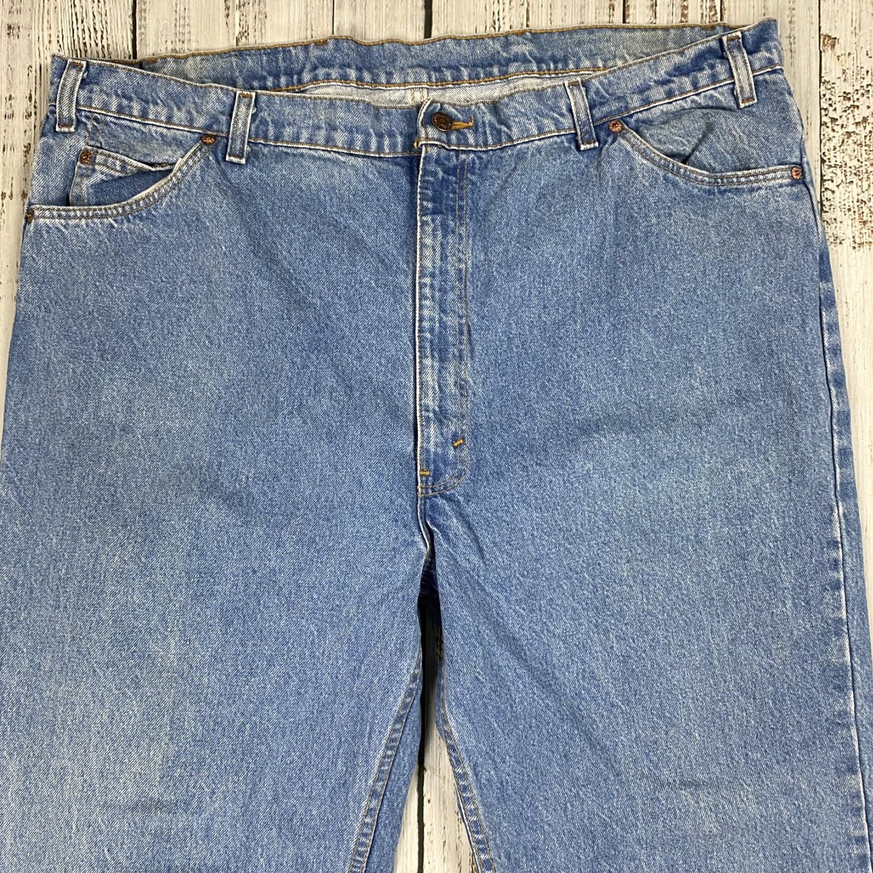 Levi's VINTAGE 80s Levi's 509 Blue Denim Jeans 44x32 Light Wash Distressed USA Mens Size US 44 / EU 60 - 5 Thumbnail