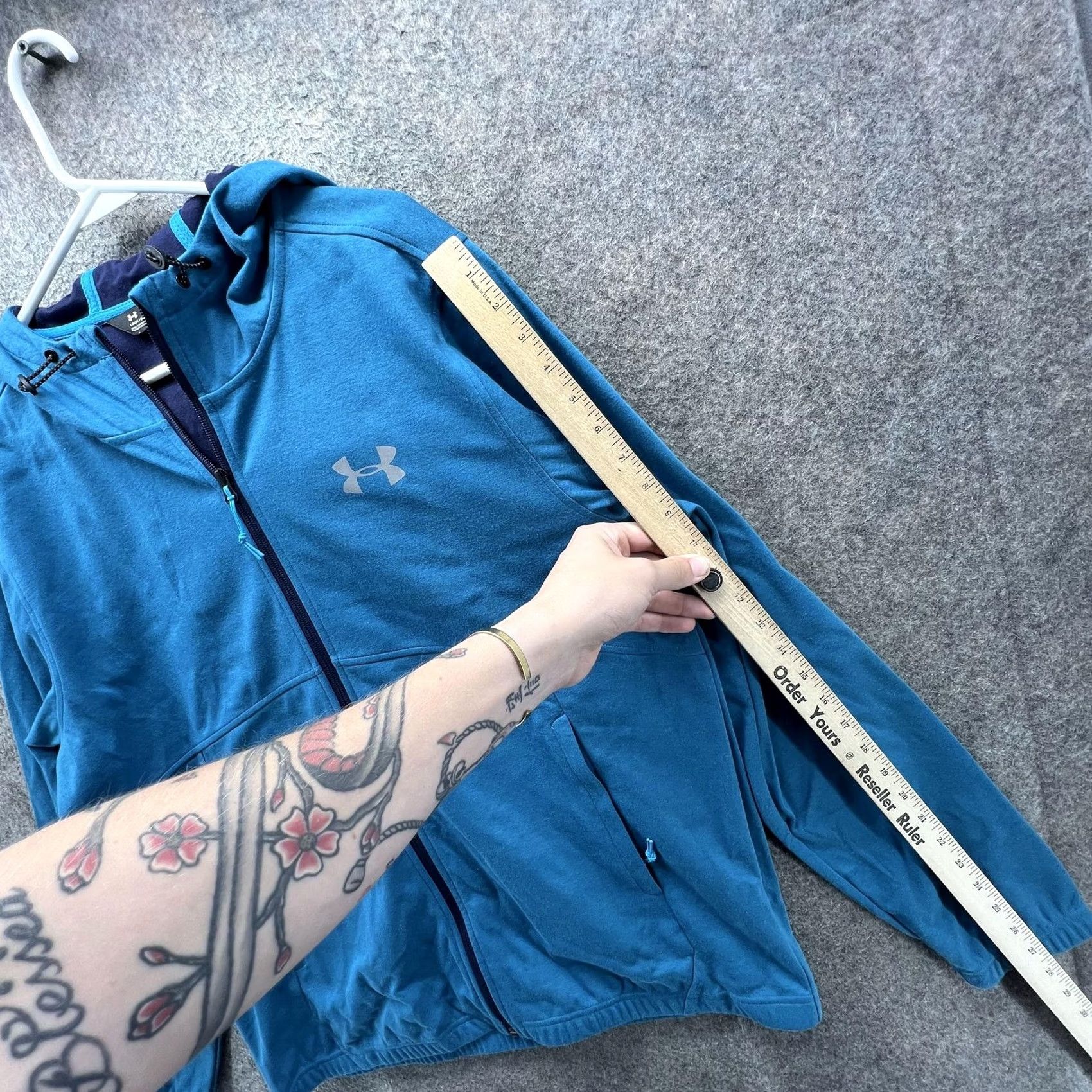 Under Armour VINTAGE Under Armour Hoodie Mens Large Blue HeatGear Full Zip Lightweight Logo Jacket Size US L / EU 52-54 / 3 - 4 Thumbnail